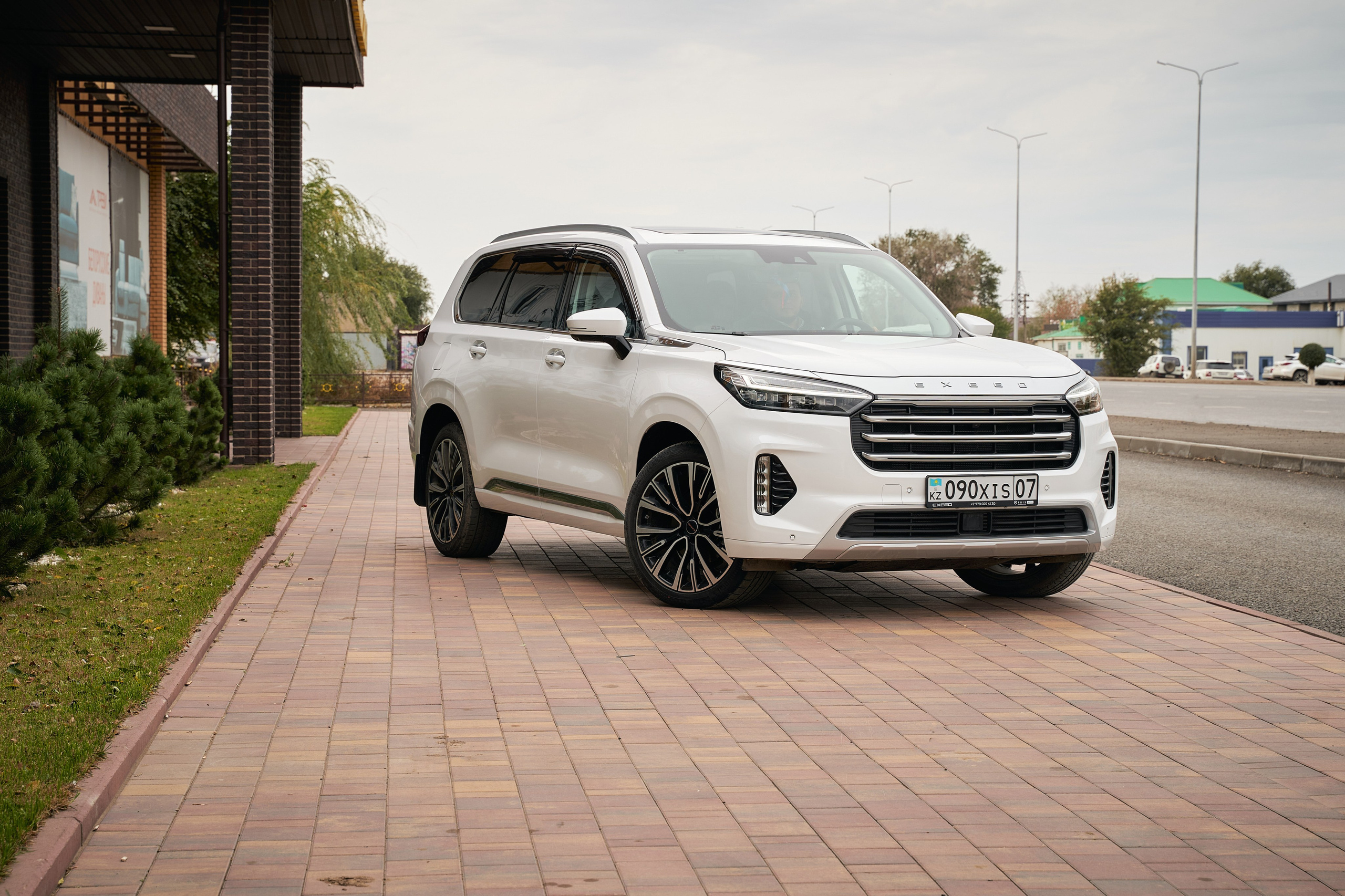 EXEED IN URALSK. Фотограф в Уральске Александр Хохлачёв | HOHLACHEV.COM