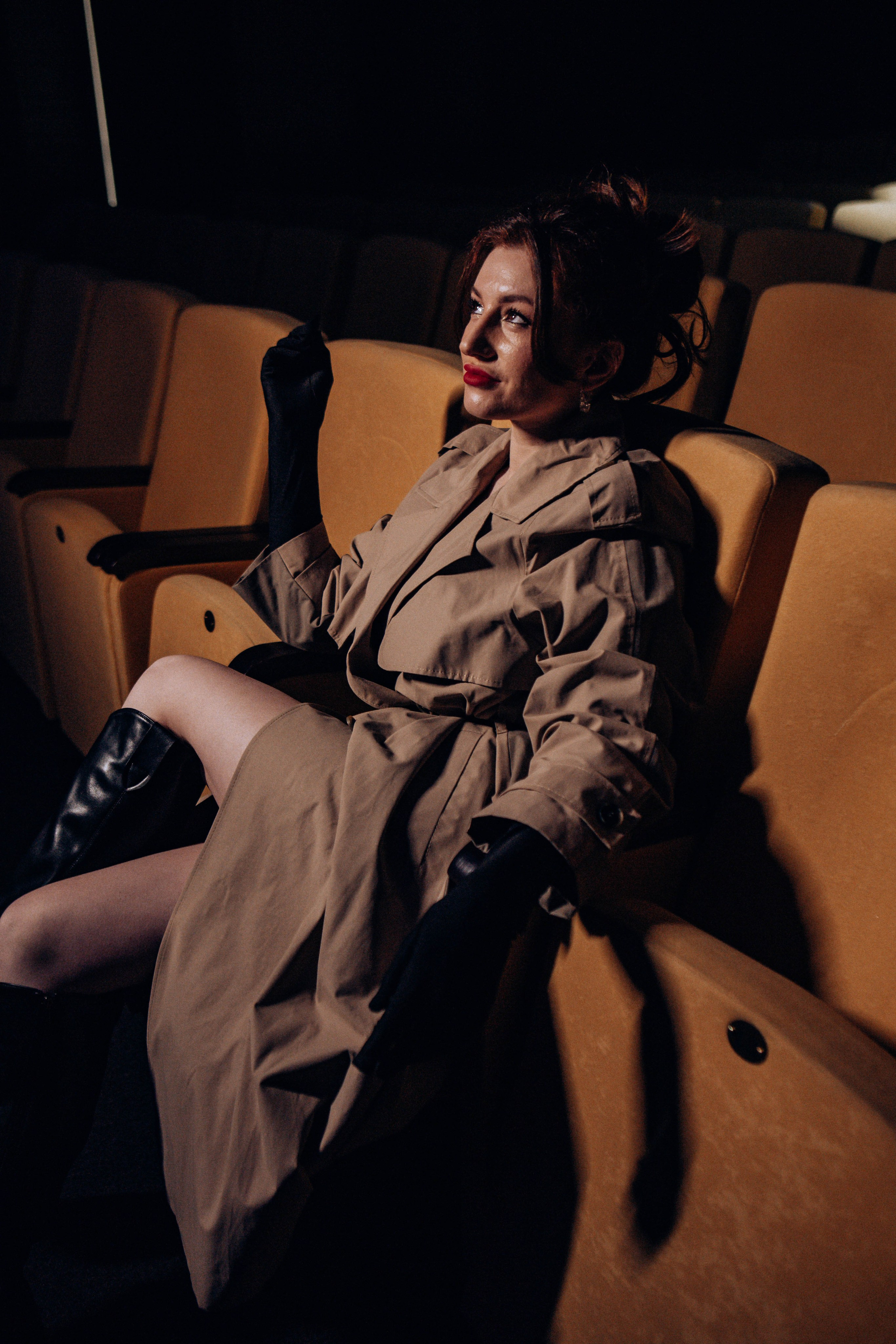 Катя. Контакты