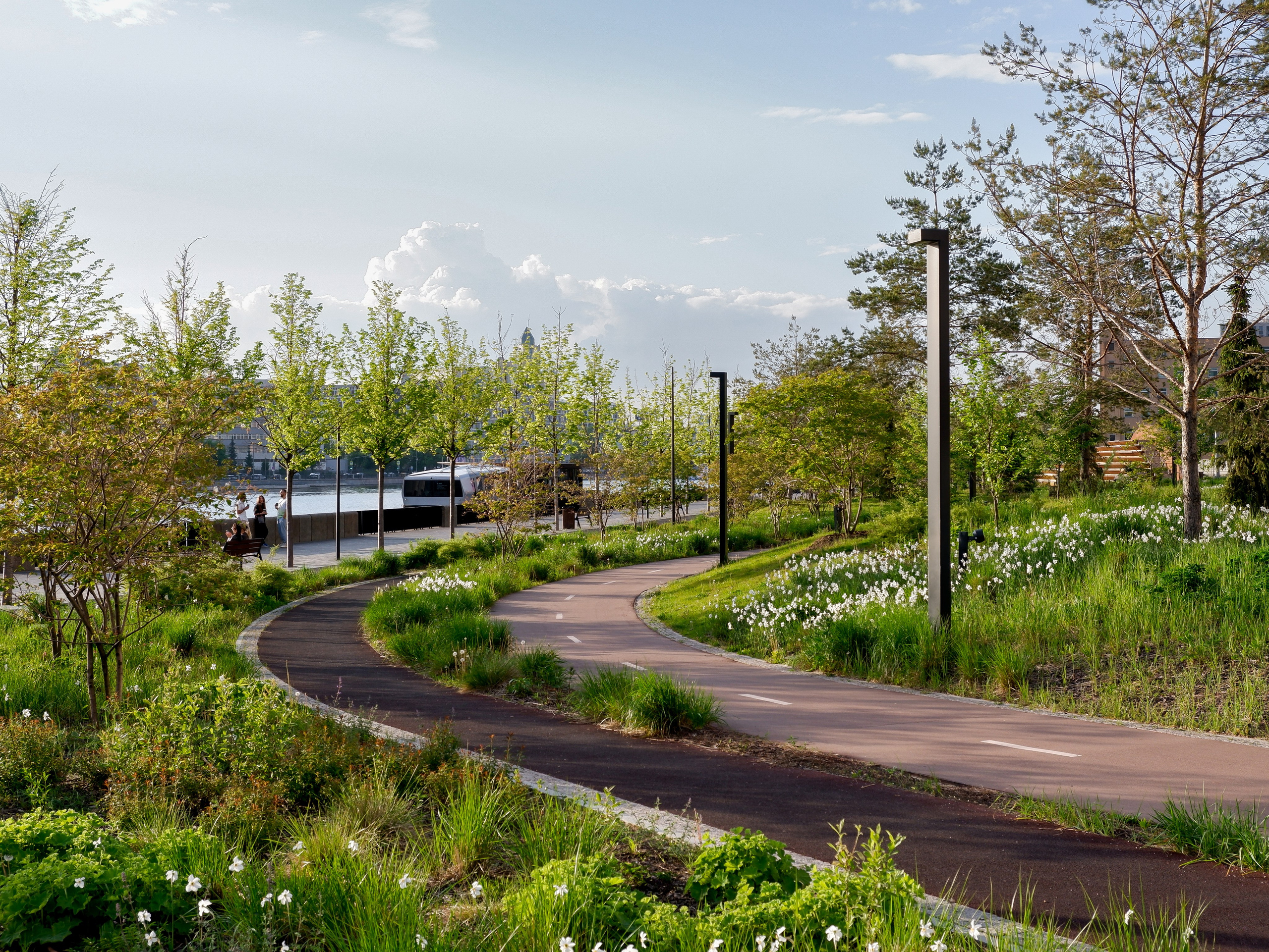 Набережная Марка Шагала. Михаил Мулач | Архитектурный фотограф