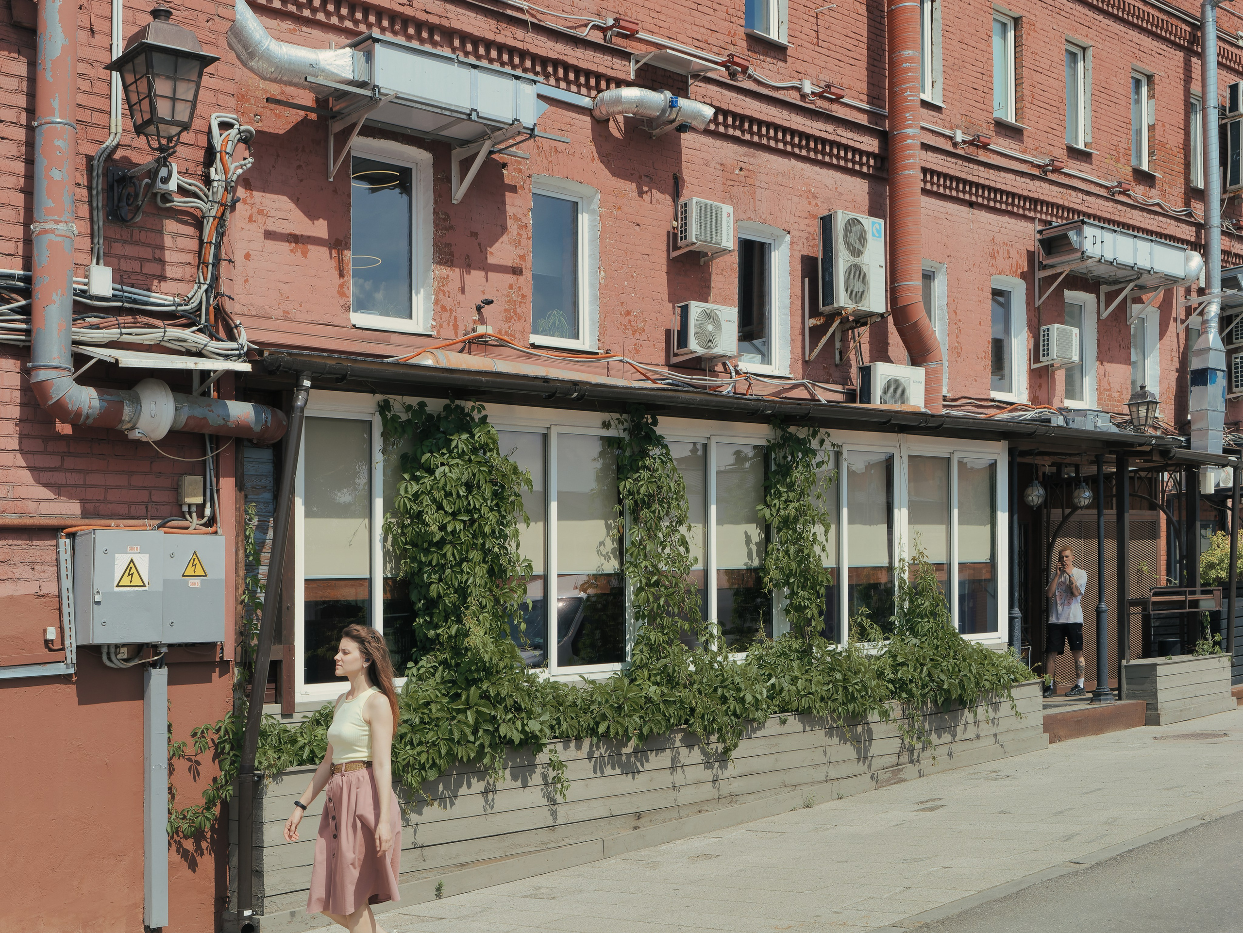 Картинки с острова между Берсеневской и Якиманской набережными Москвы-реки. Фотограф Никифоров-Гордеев Сергей. Москва и МО