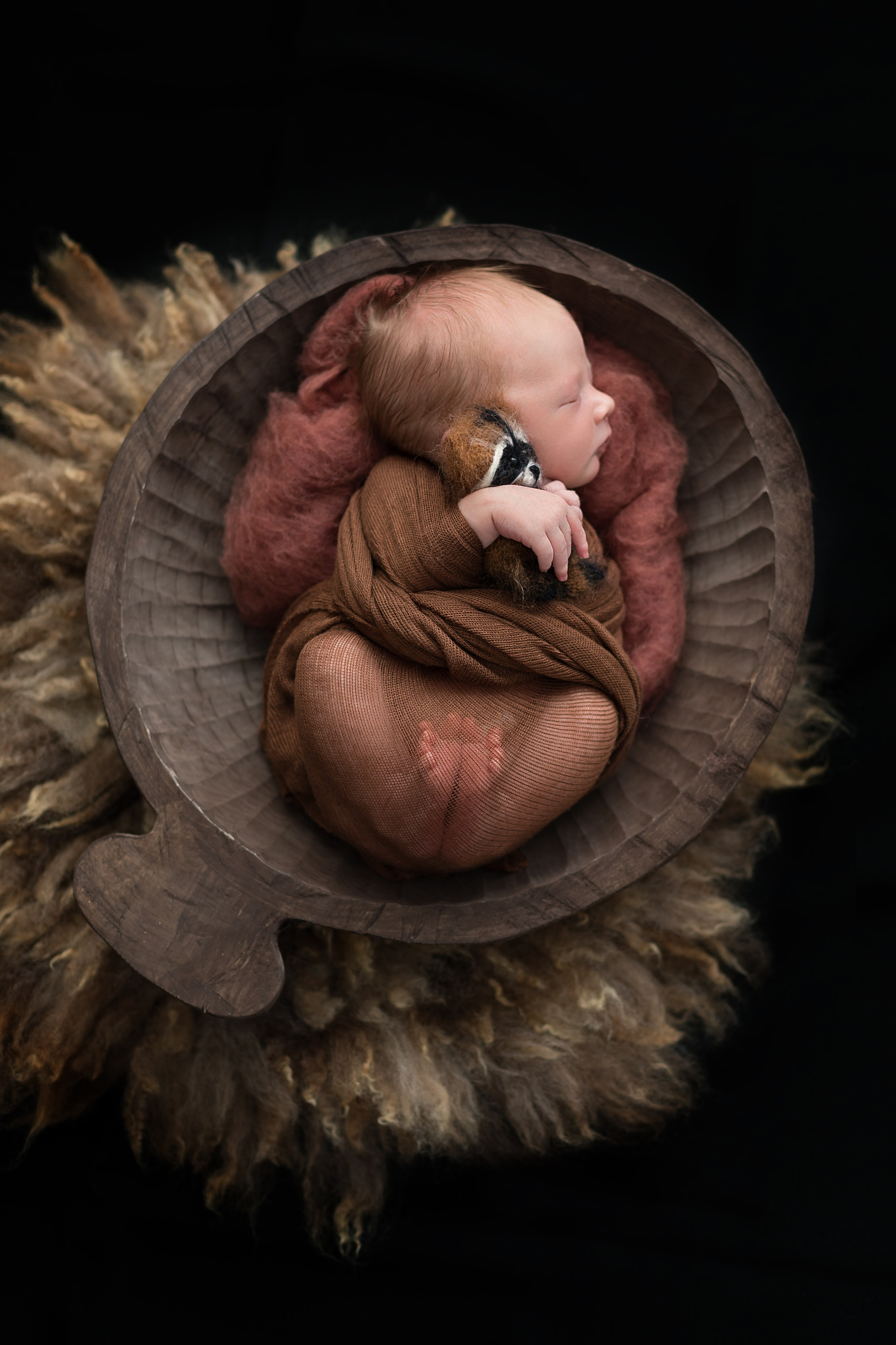 PH @anna_molodykh_newborn.almaty. Retoucher Aleksmokh