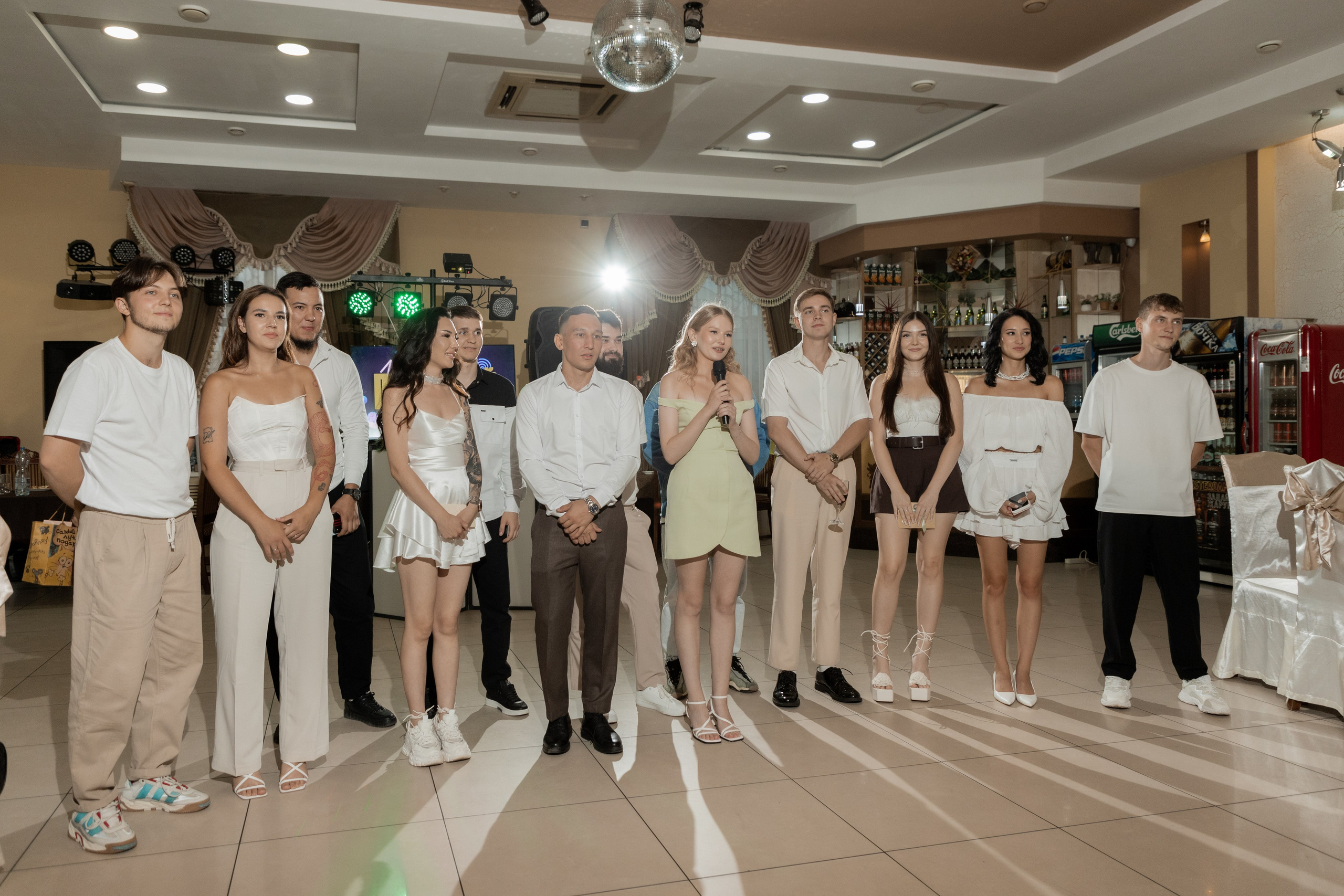 Роман и Александра (банкет). Свадебный фотограф Ангелина Сунгатулина | Саратов | Балаково | Вольск