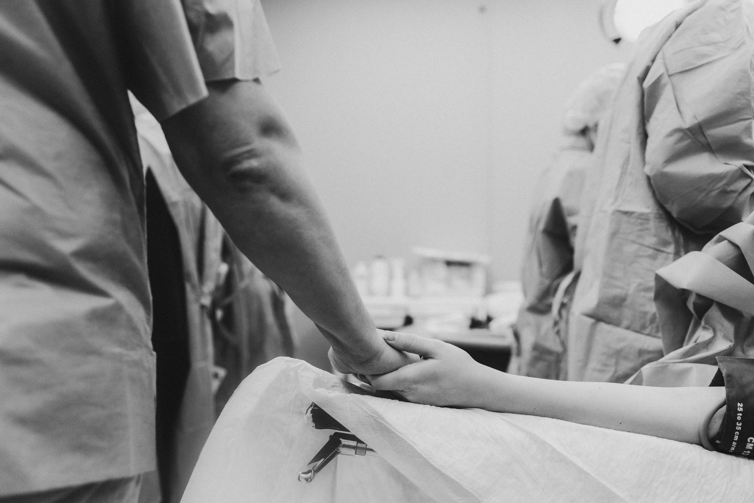 Фотограф на роды в Москве. Фотограф новорожденных в Москве Кристина Левит