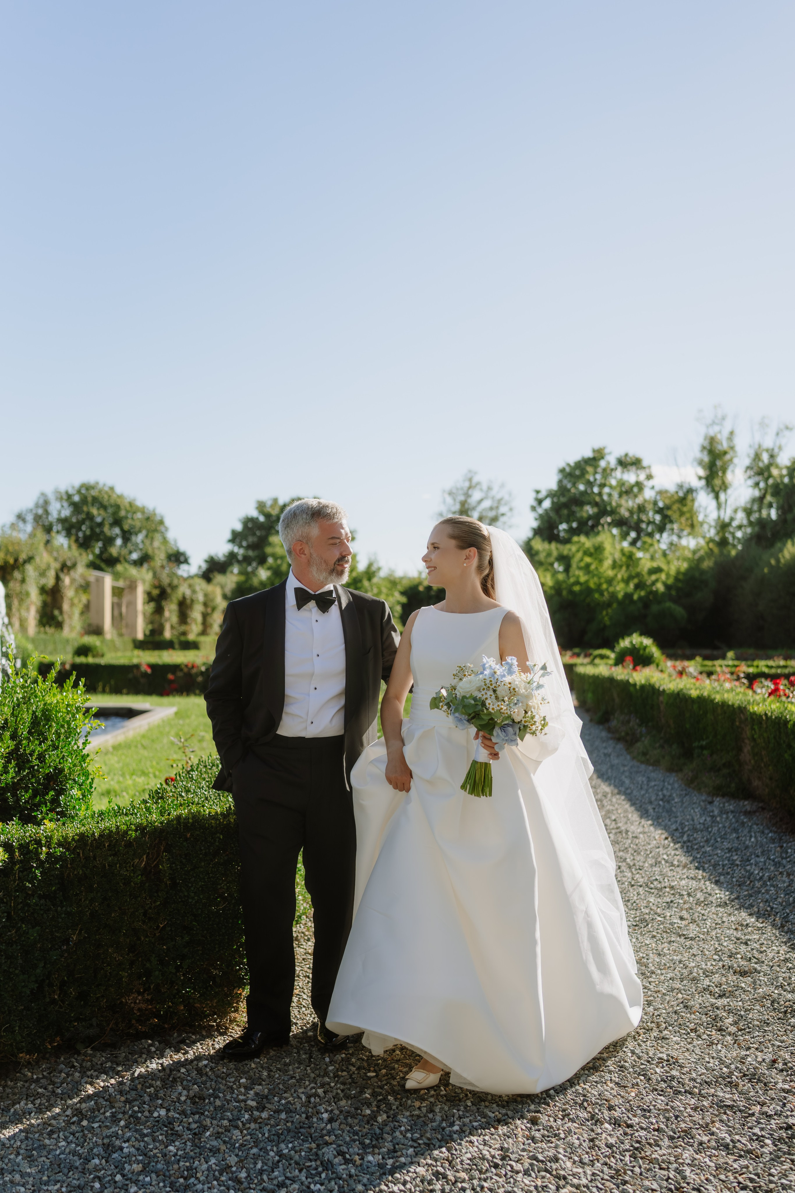 Vera & Lorenzo | Biella, Italy. Professional Wedding Photographer Geneva & Romande Switzerland | Tanya Creator