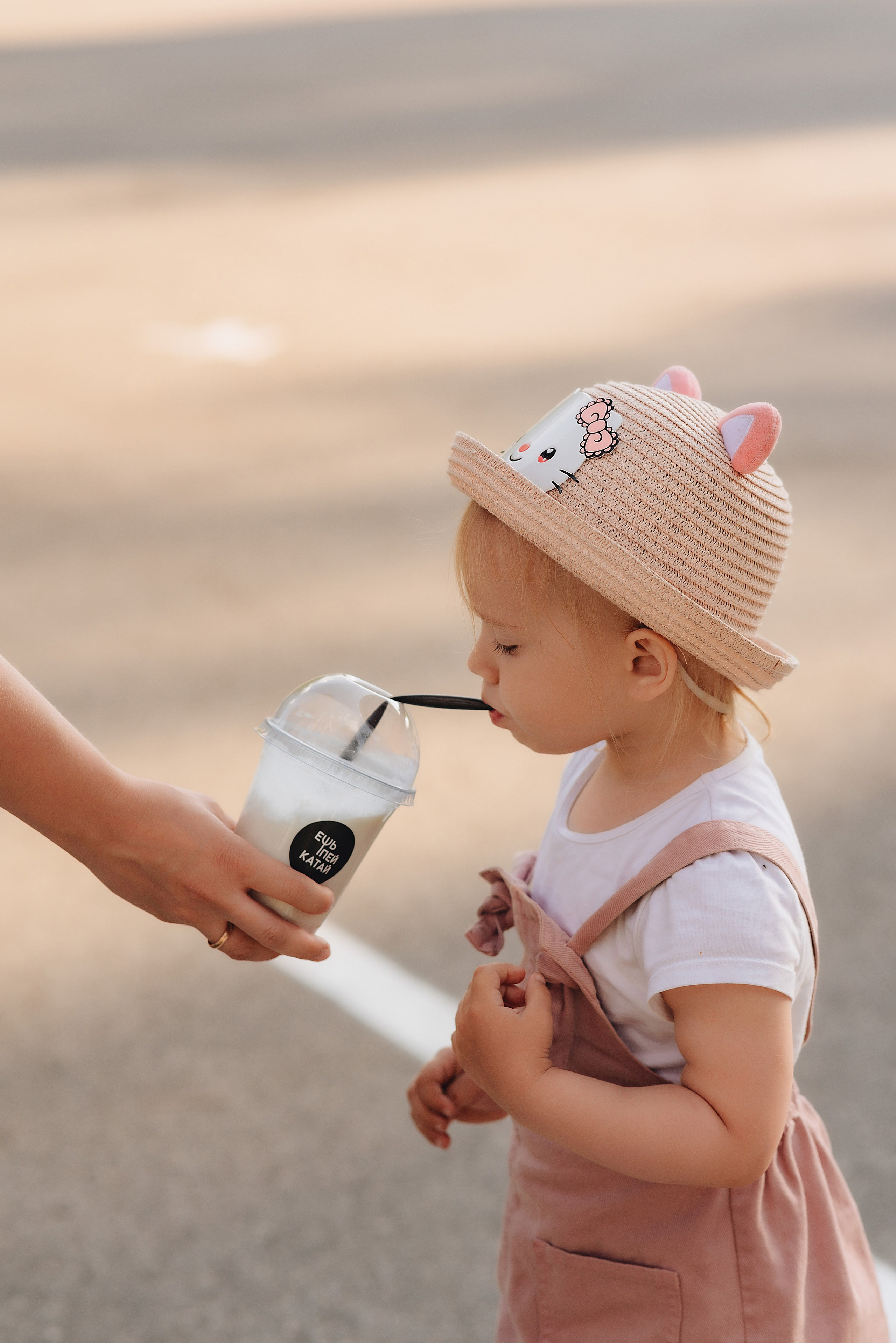 Семейная прогулка | Съемка для кофейни. Фотограф Карина Шмулёва. Воронеж и область