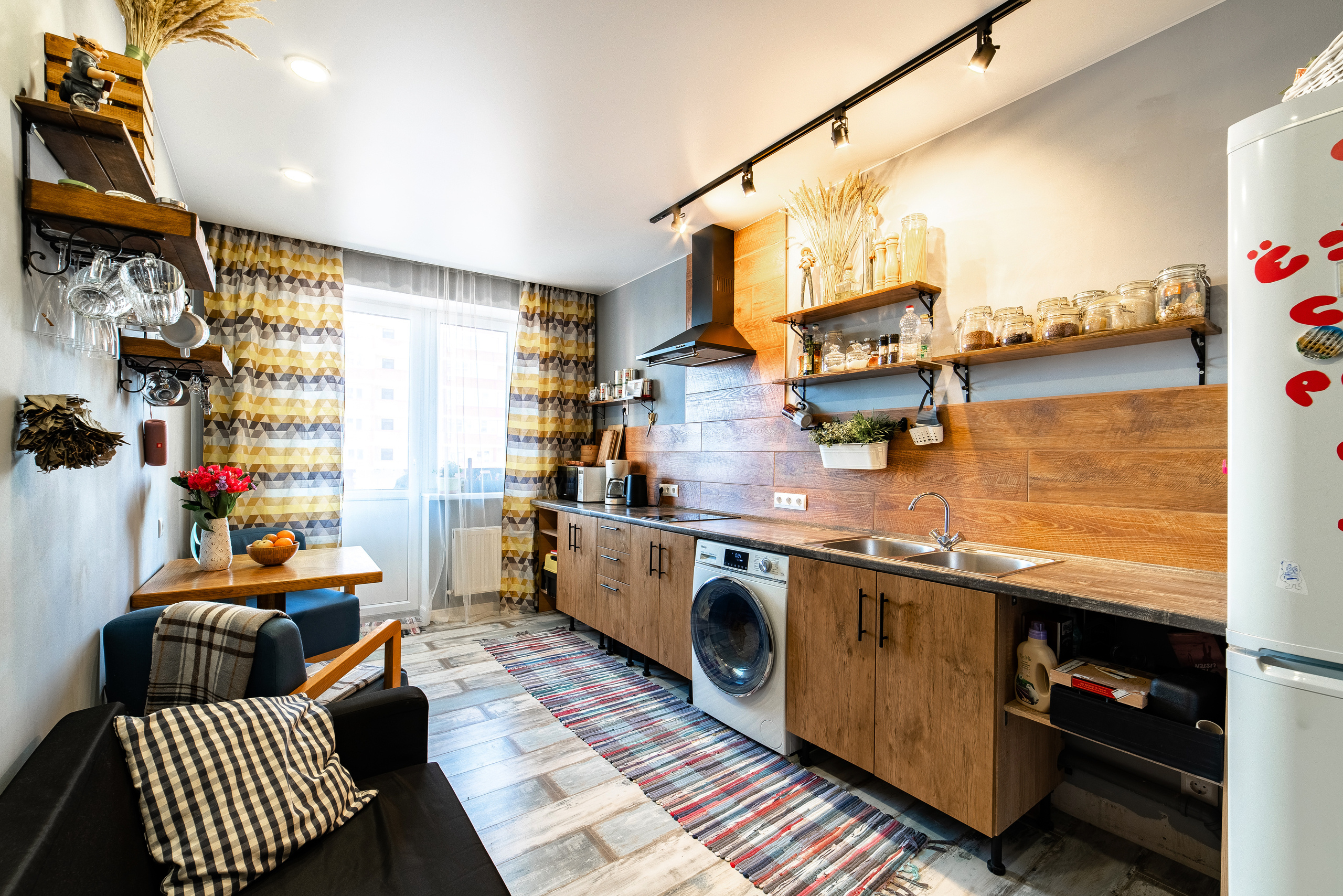 Жигуленко. Создаю контент для бизнеса- Андрей Корниенко и упаковываю компании и экспертов в Краснодаре