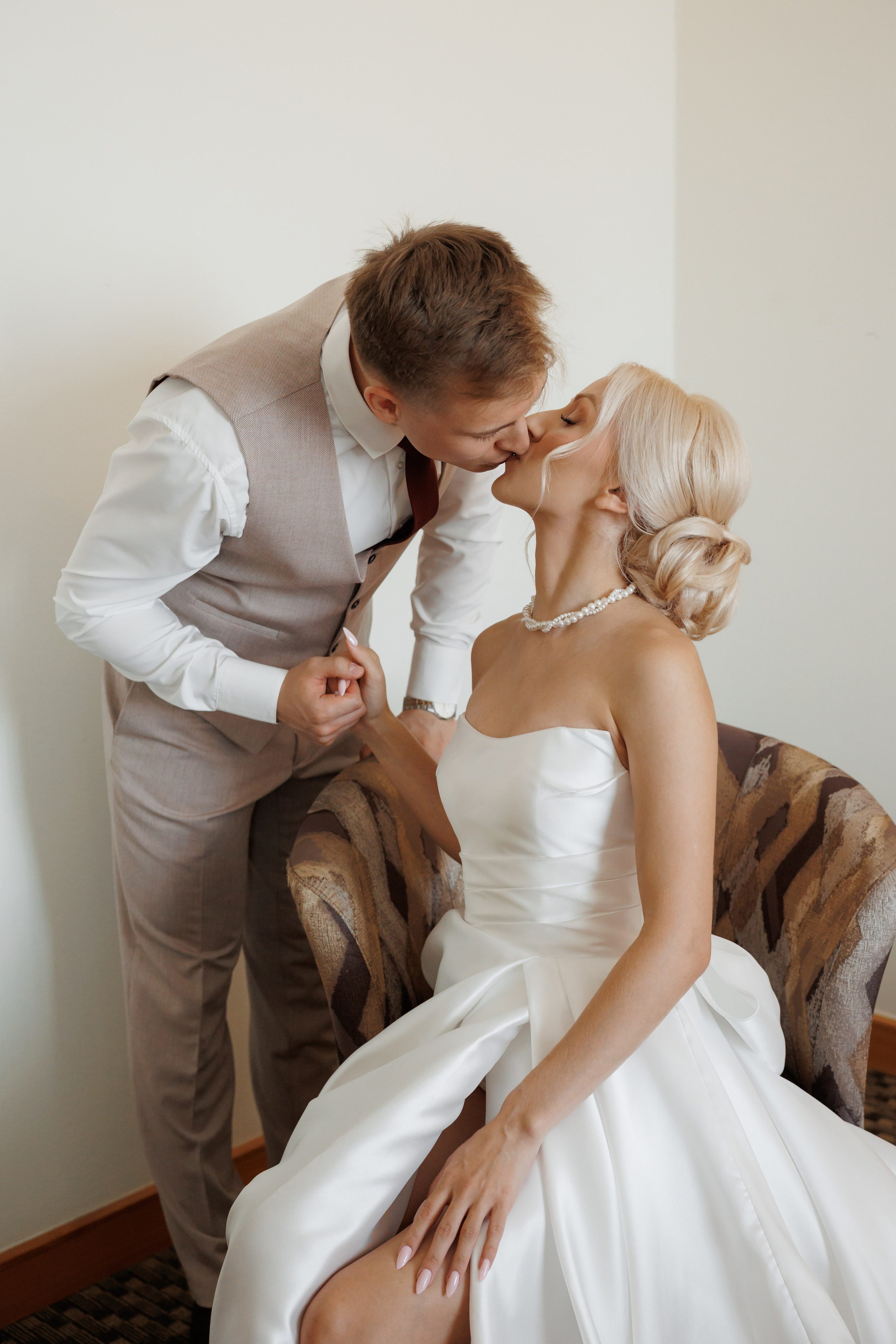 Отель «Милан», Шипиловский ЗАГС, прогулка в парке Царицыно. Свадебный и репортажный фотограф (Москва, Королев и другие)