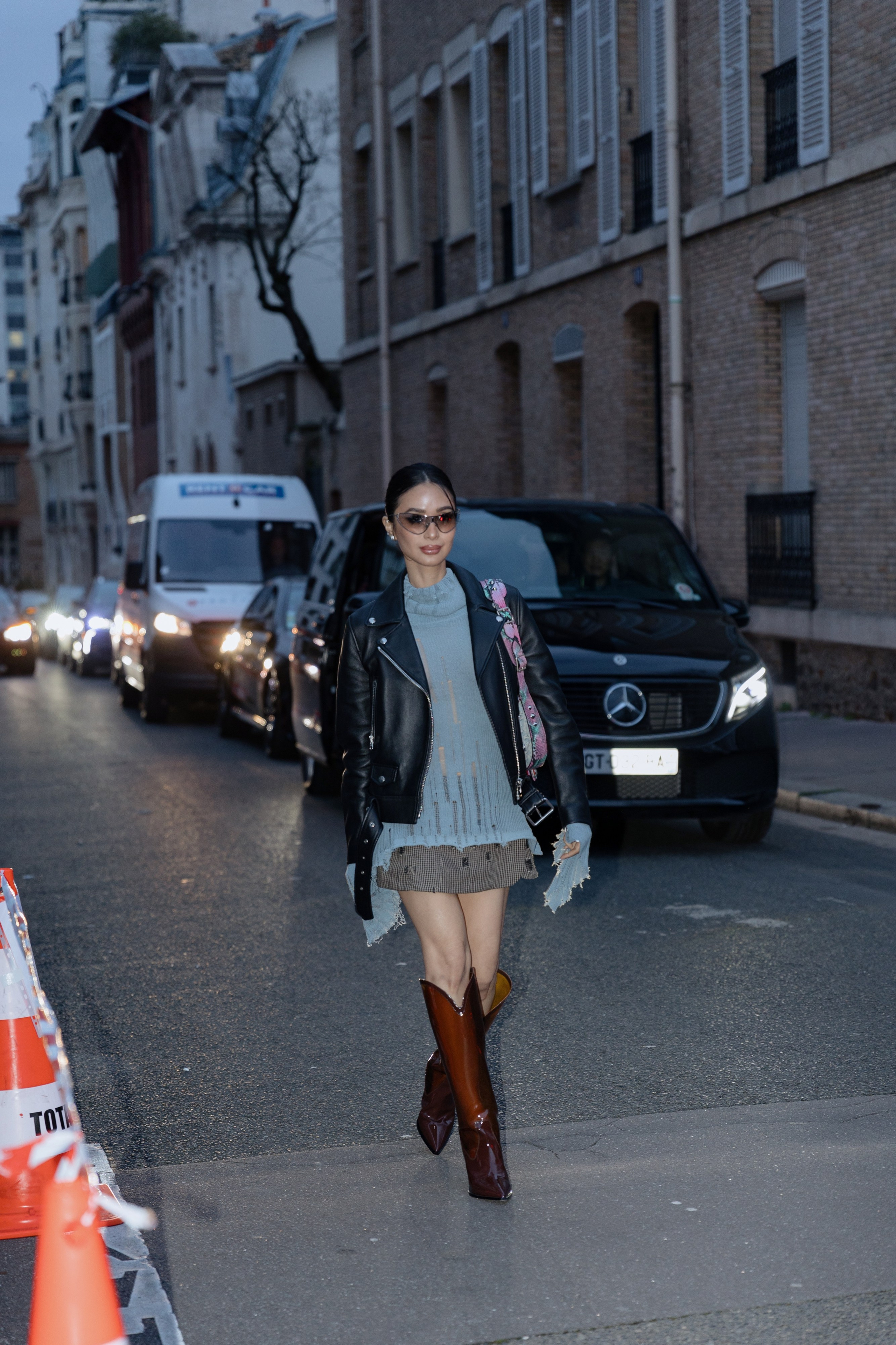 ACNE PFW WOMENSWEAR FALL-WINTER 24/25. Photographer in Milan Ivan Goncharov