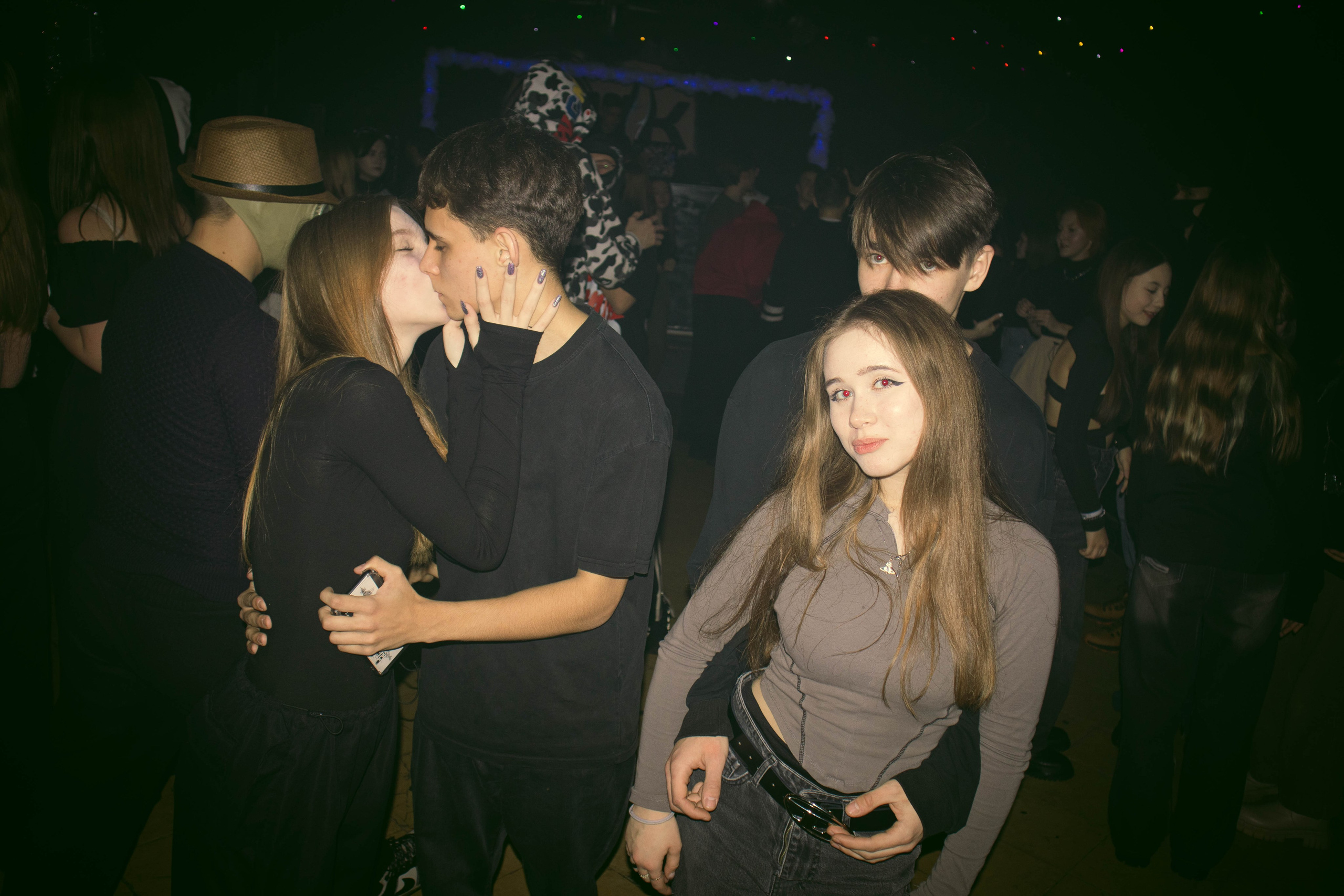 MOSHPIT. Фотограф и видеограф в Бугульме Аня Трутнева