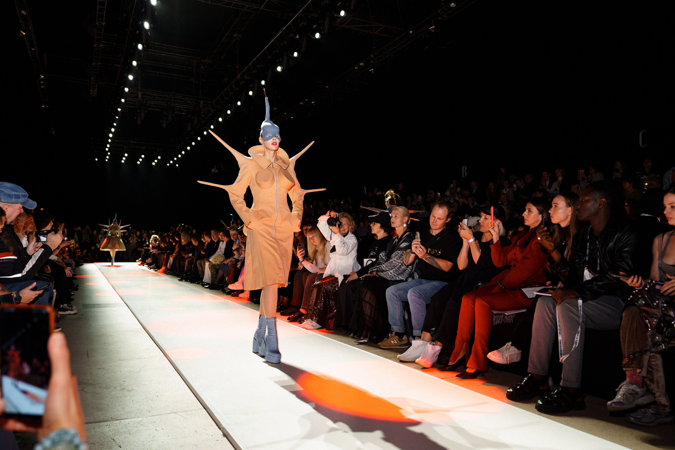 Moscow Fashion Week 2024 осень. Фотограф Николай Прокофьев модельные тесты в Москве