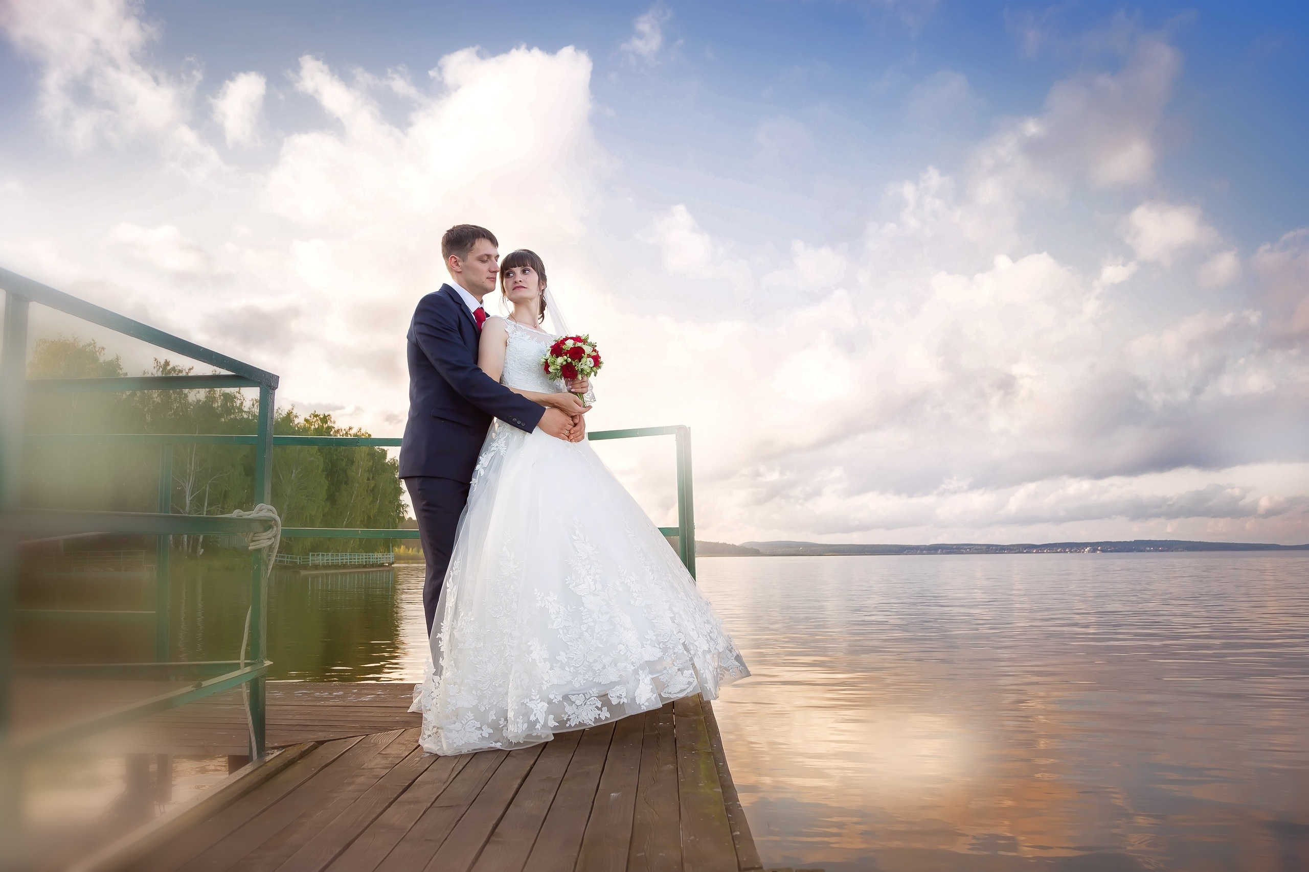 © Фотостудия "Олеся". Все права защищены. "Любое использование или копирование материалов или элементов дизайна сайта допускается только с разрешения правообладателя и со ссылкой на источник".