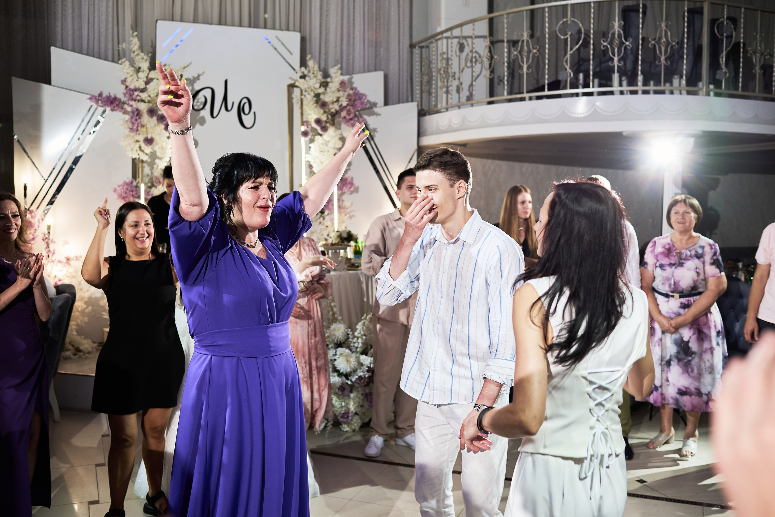 Иван и Светлана. Полный день