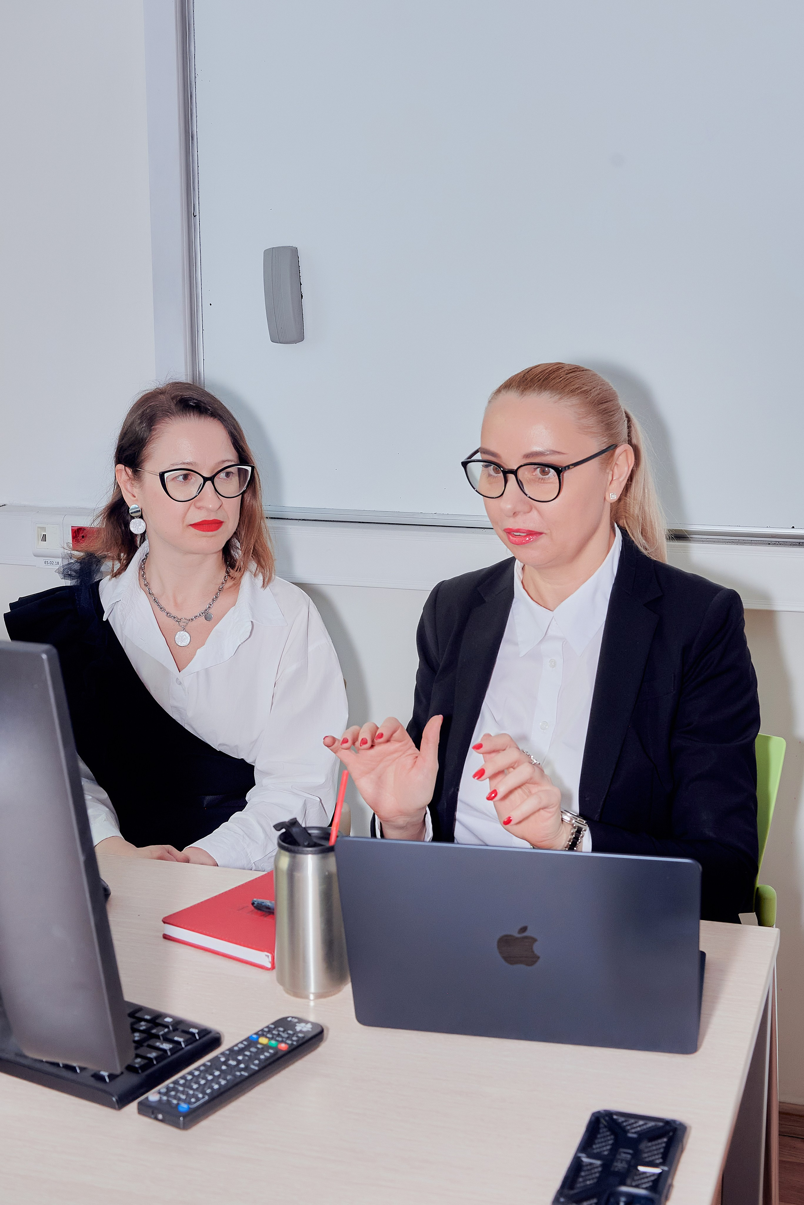 Он лайн лекция в ВШЭ. Наталия Дианова — фотограф для брендов и экспертов в Москве