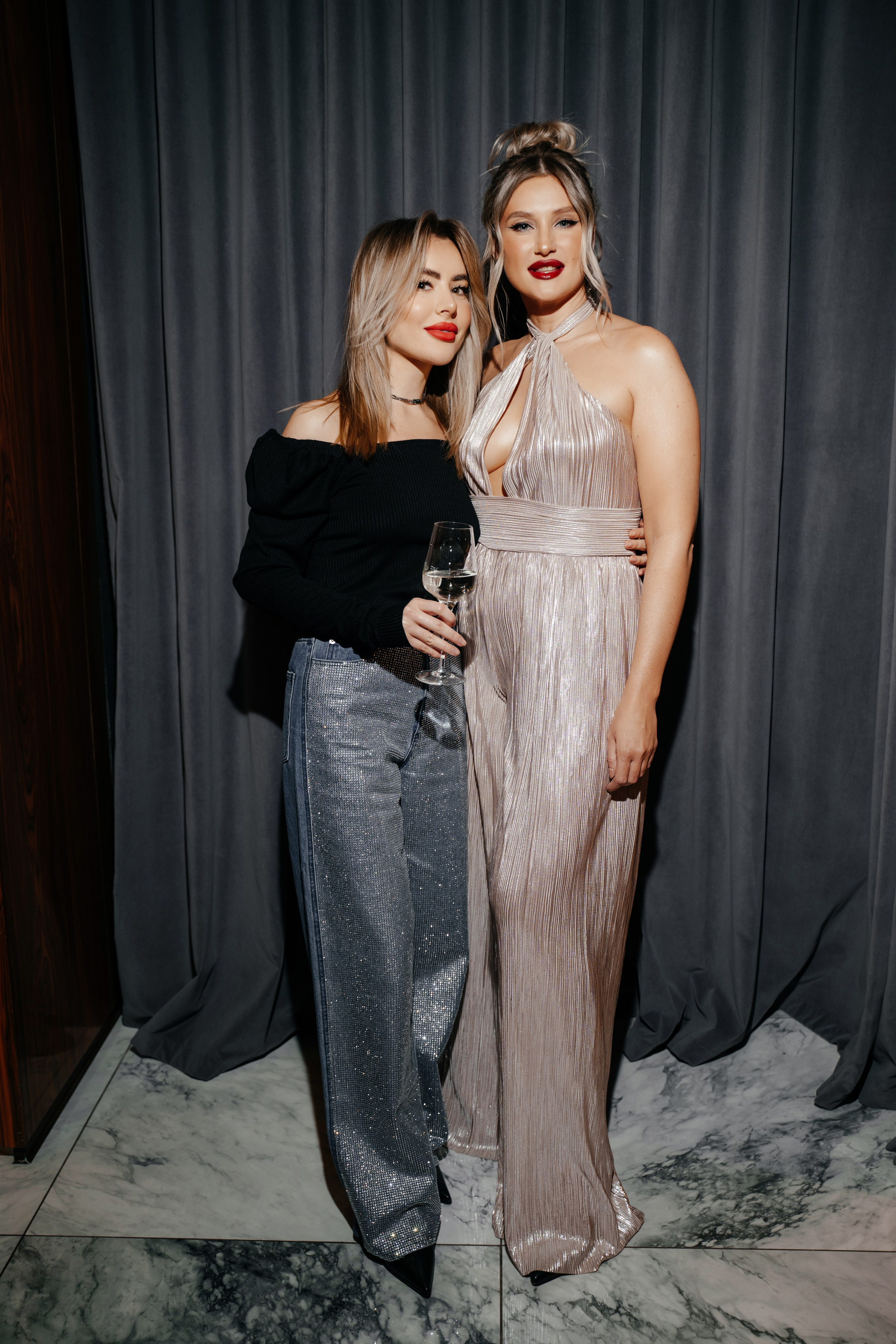 26 января (пятница). BENUAR Restaurant