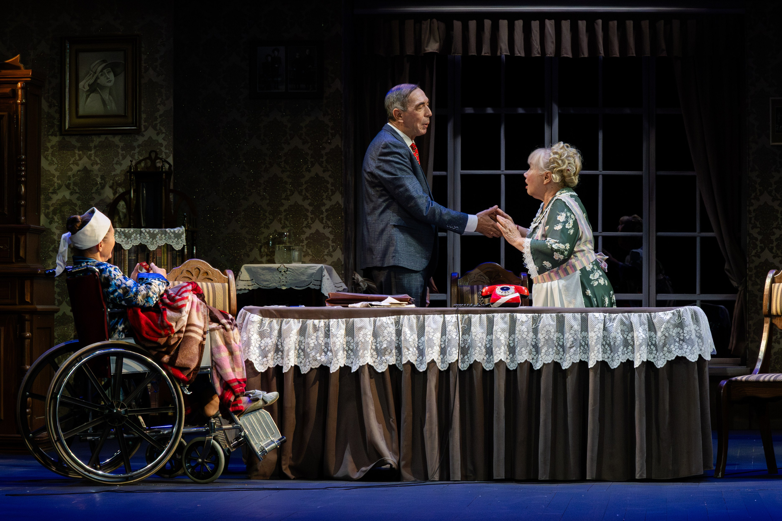 Театр Юного Зрителя «Отчаянные Тетки». Фотограф Марк Файзулин