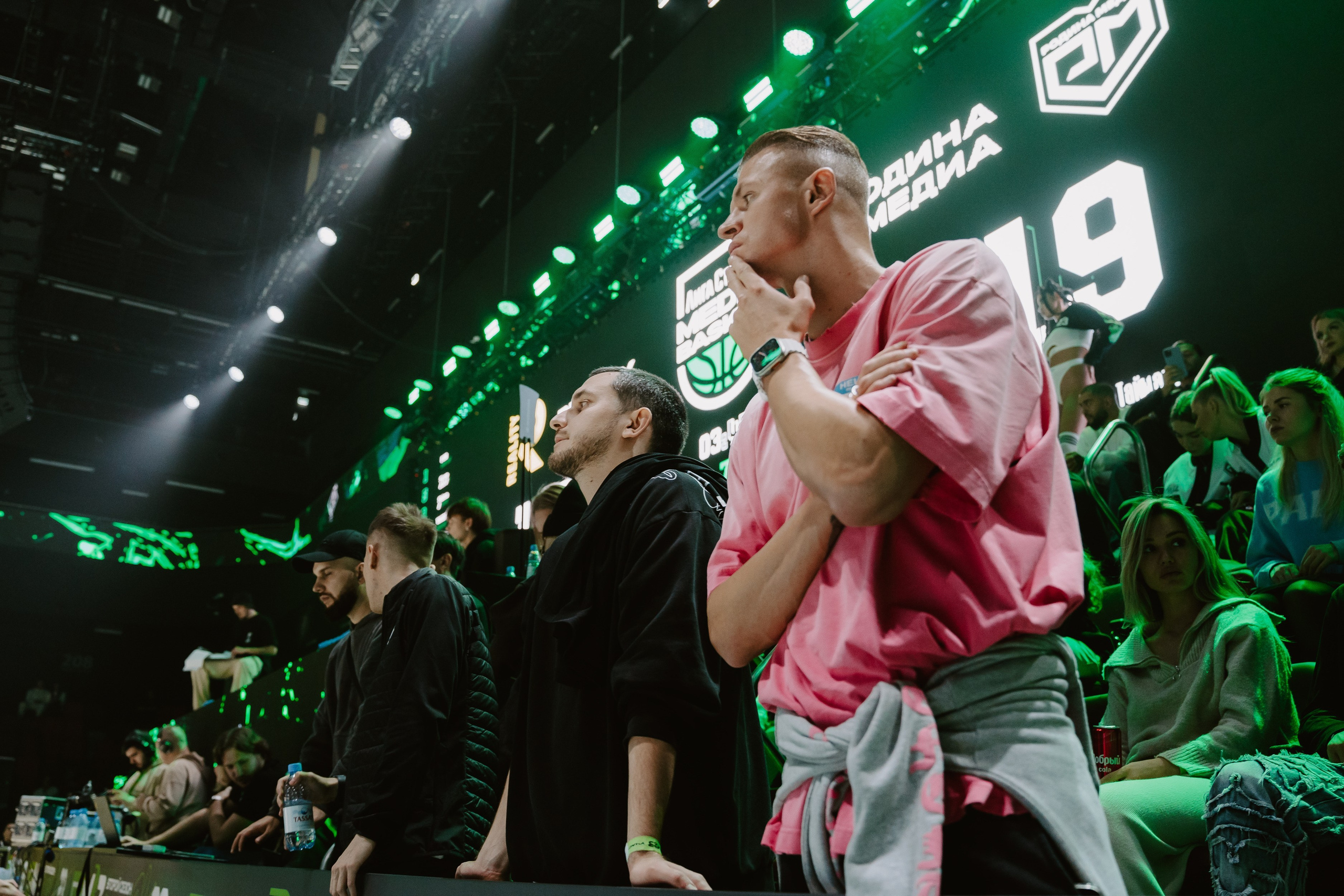 MEDIABASKET x LIGASTAVOK. Фотограф первого впечатления