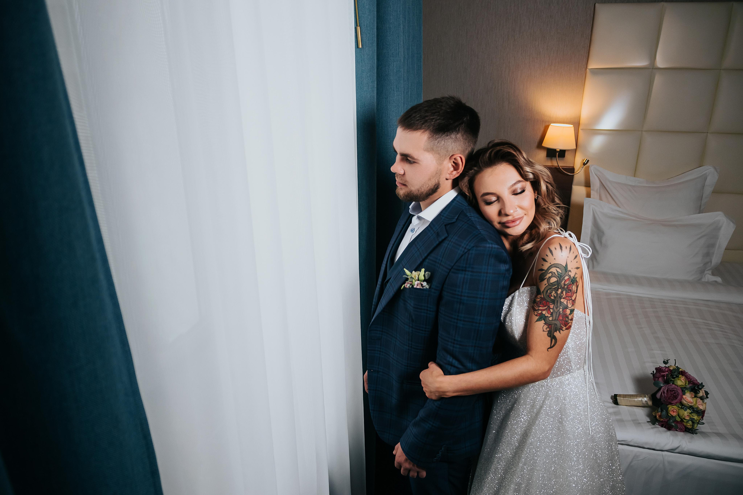 Свадебная фотосессия в гостинице Томь в г. Кемерово