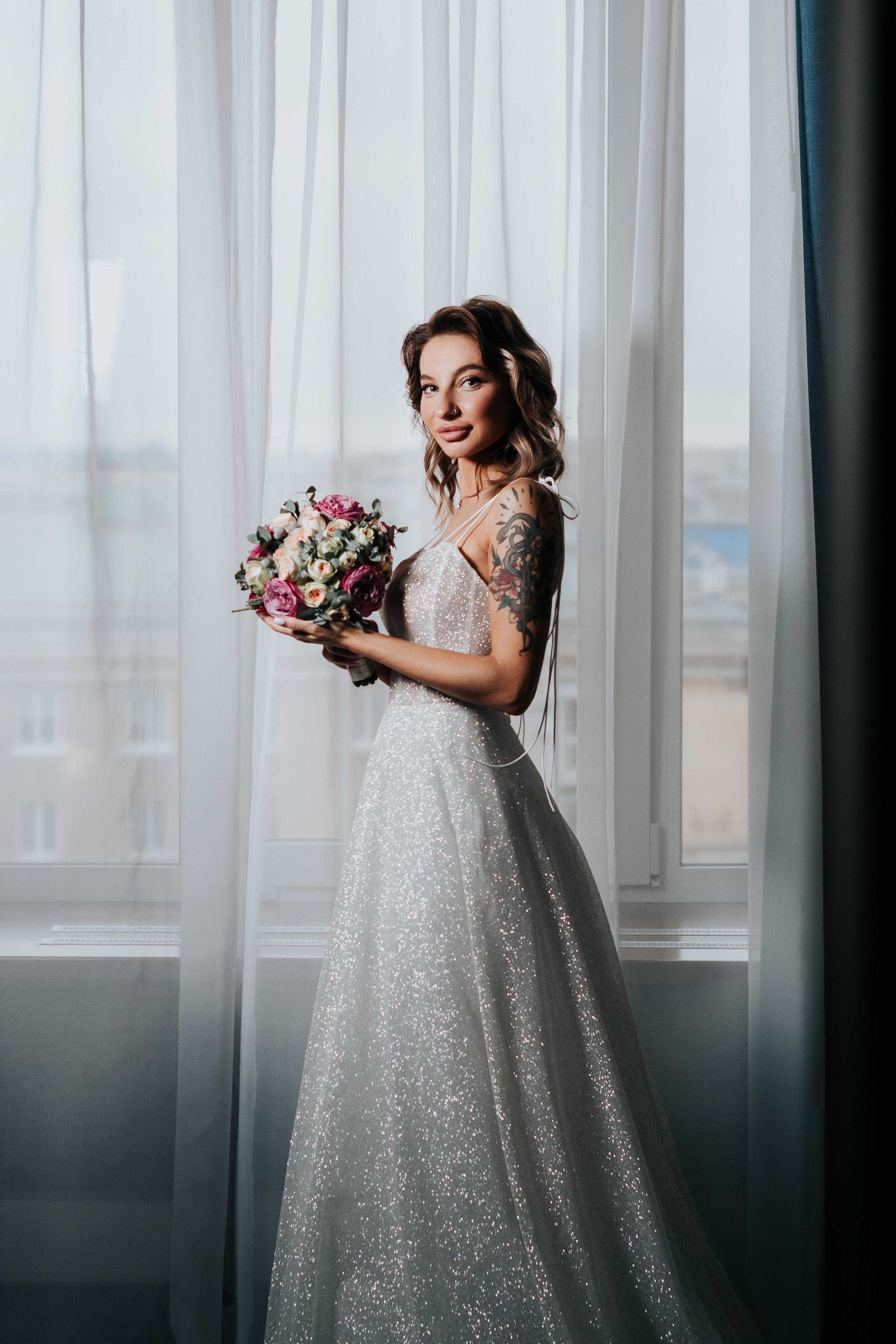 Свадебная фотосессия в гостинице Томь в г. Кемерово