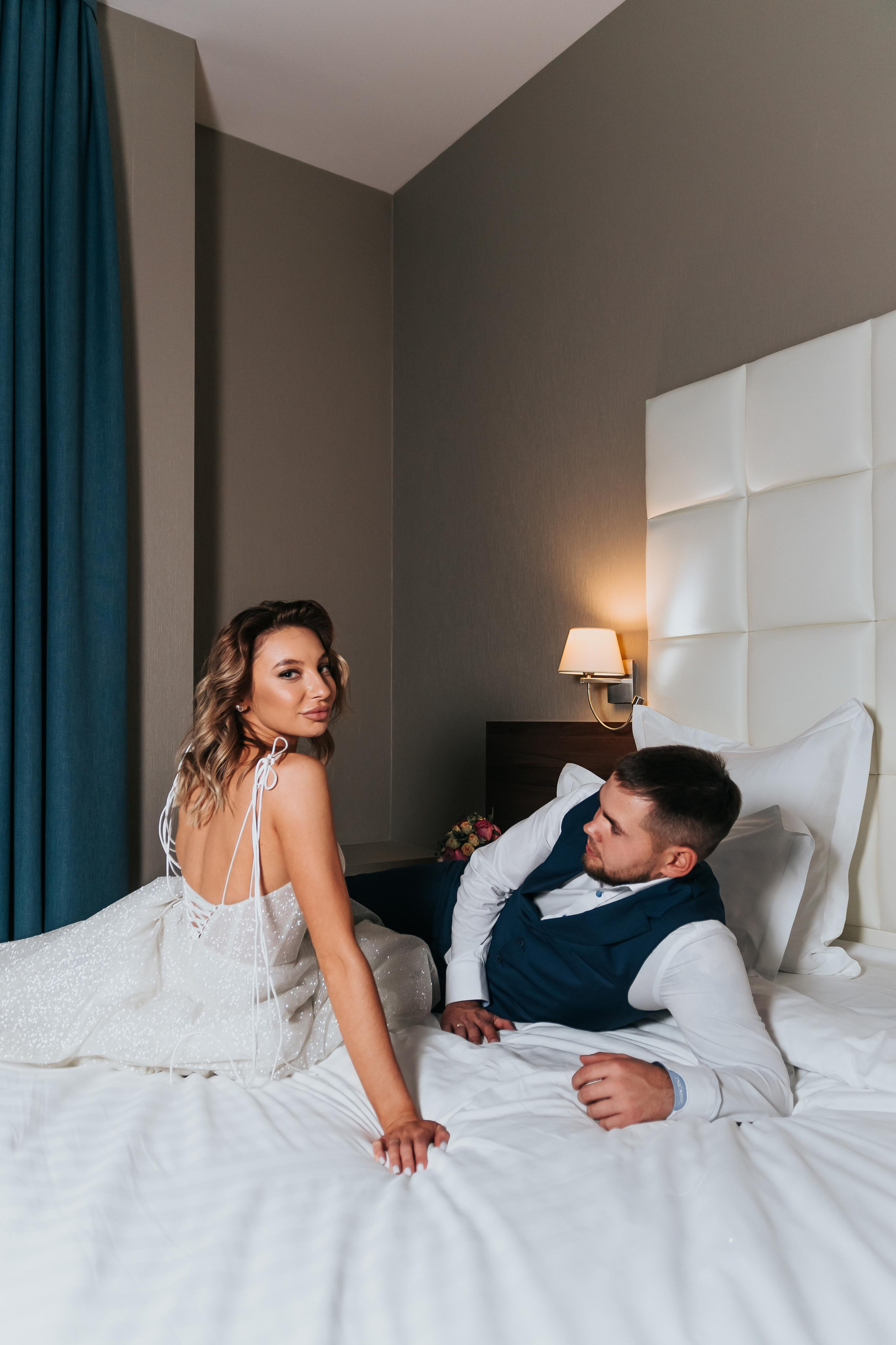 Свадебная фотосессия в гостинице Томь в г. Кемерово