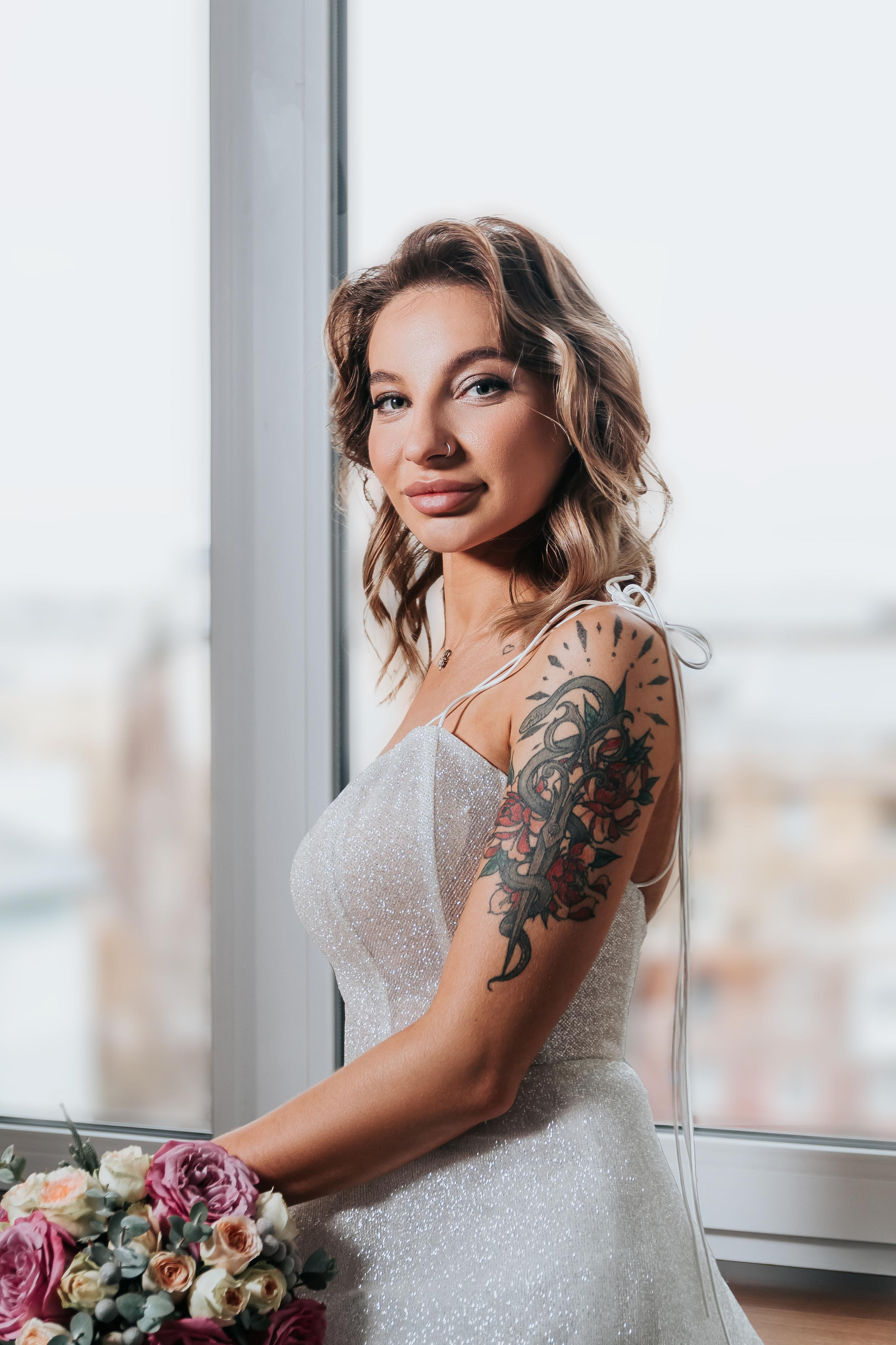 Свадебная фотосессия в гостинице Томь в г. Кемерово