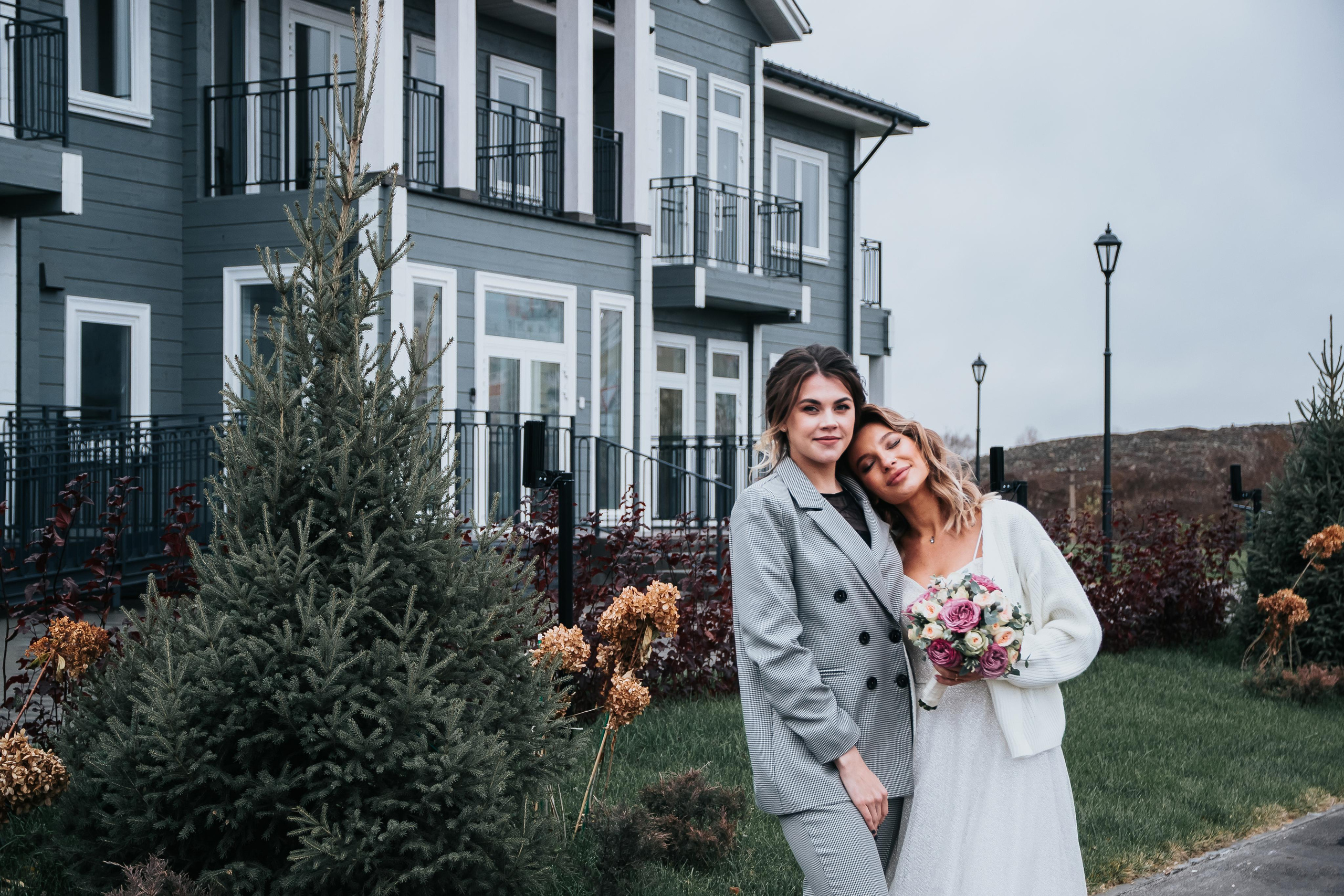 Свадебная фотосессия в гостинице Томь в г. Кемерово