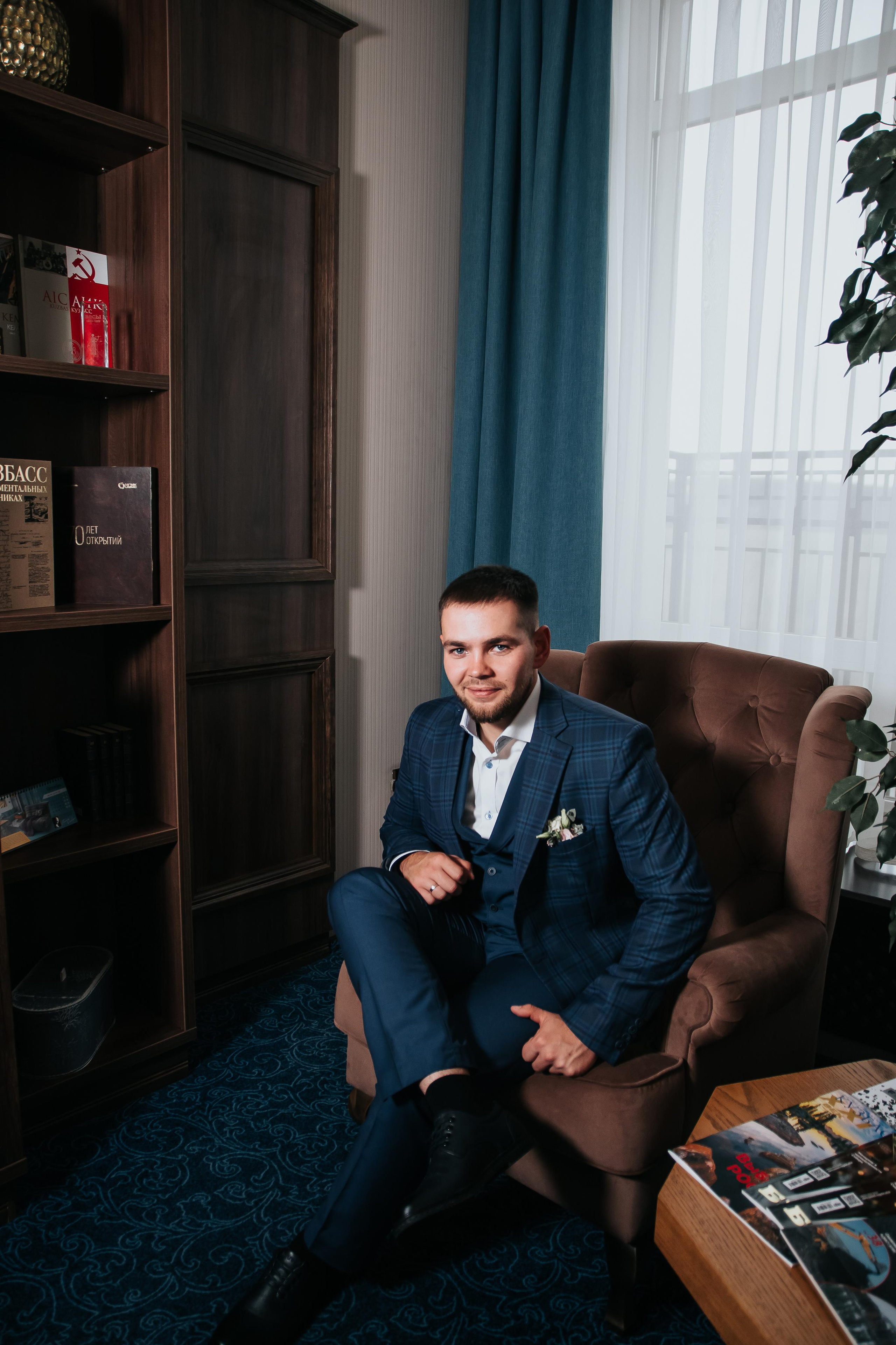 Свадебная фотосессия в гостинице Томь в г. Кемерово