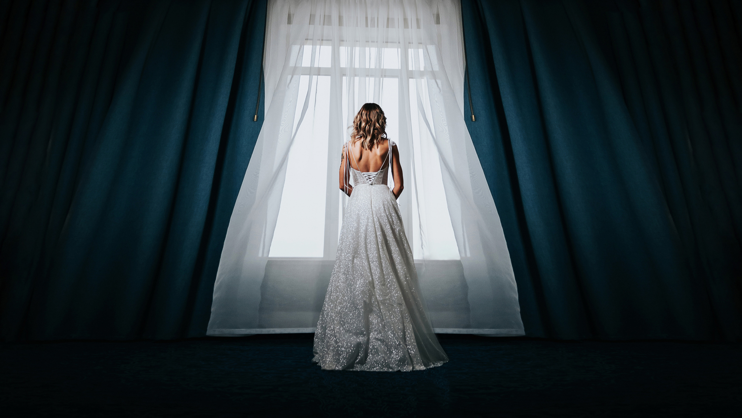 Свадебная фотосессия в гостинице Томь в г. Кемерово