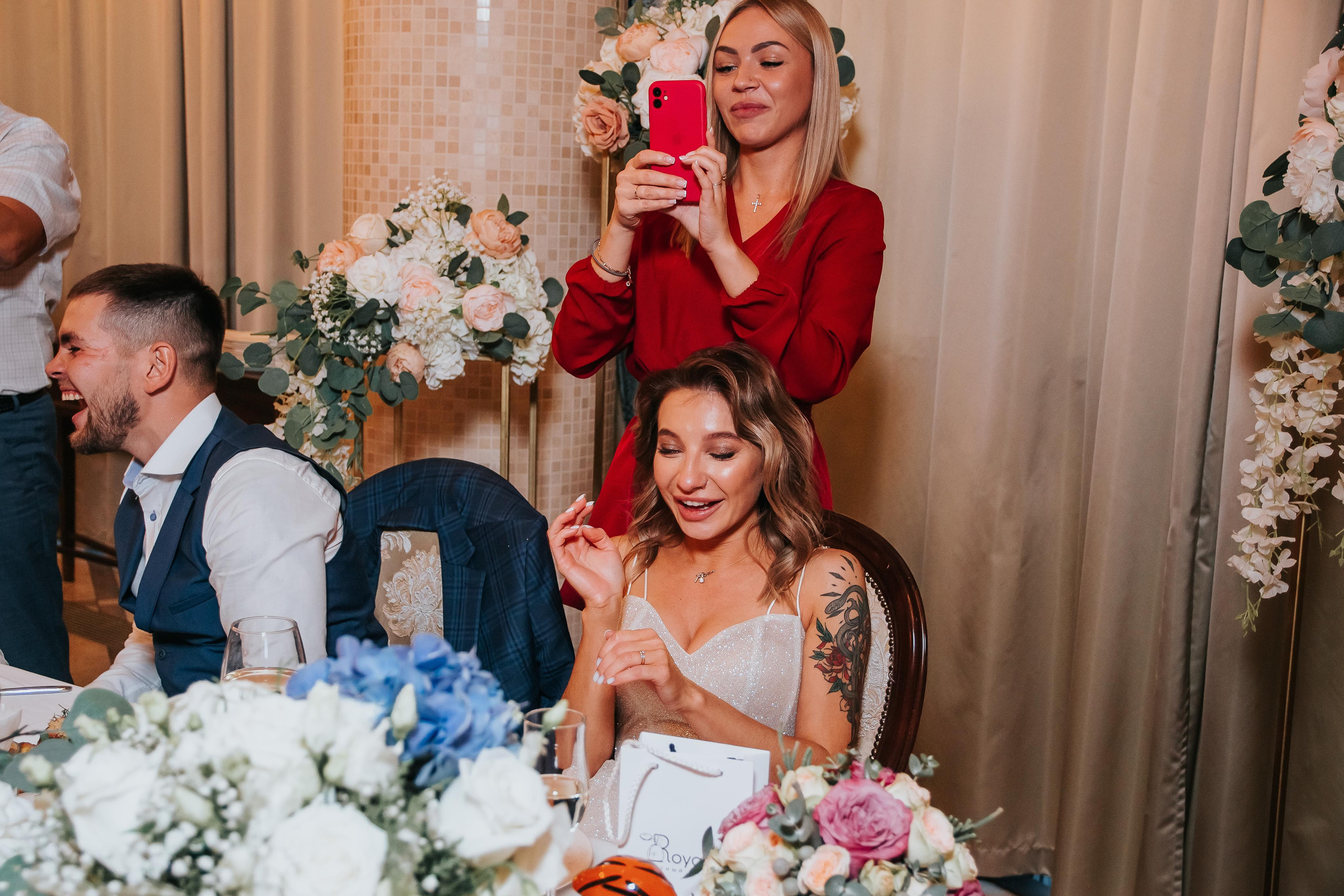 Свадебная фотосессия в гостинице Томь в г. Кемерово