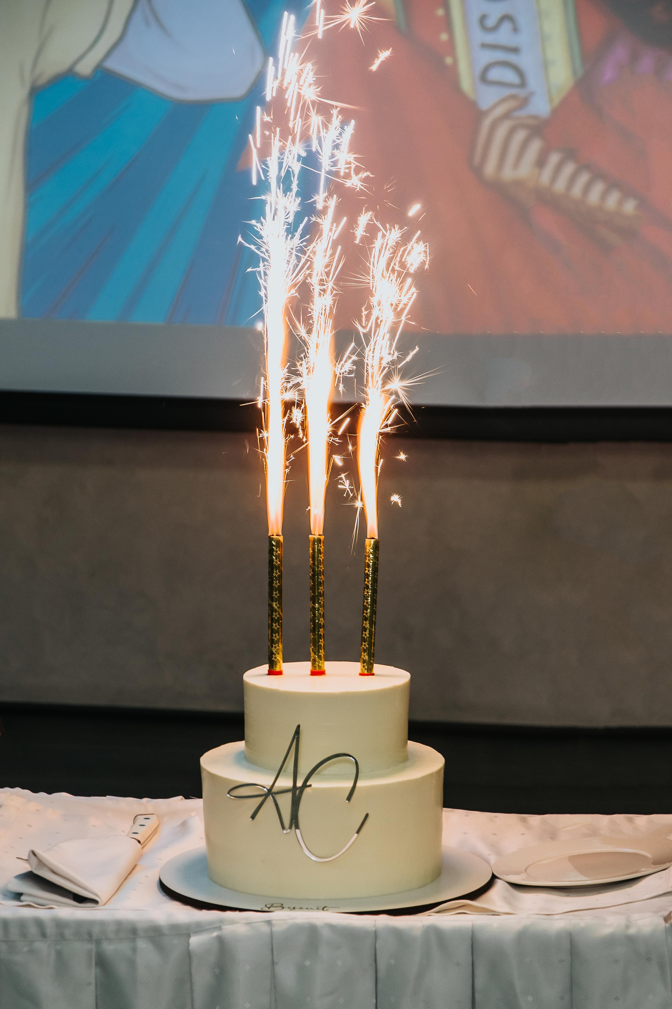 Свадебная фотосессия в гостинице Томь в г. Кемерово