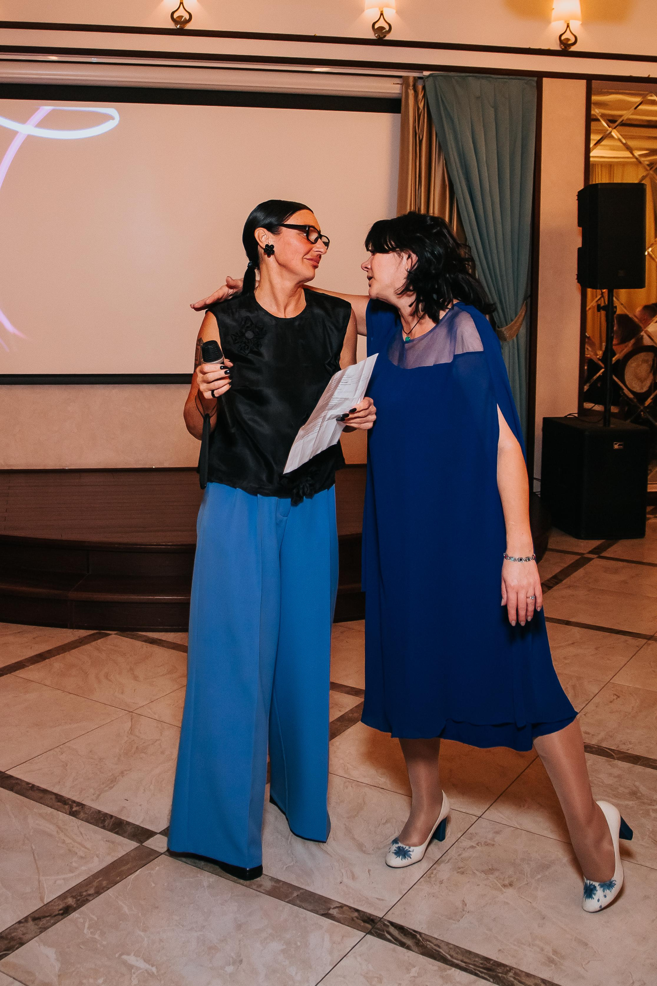 Свадебная фотосессия в гостинице Томь в г. Кемерово