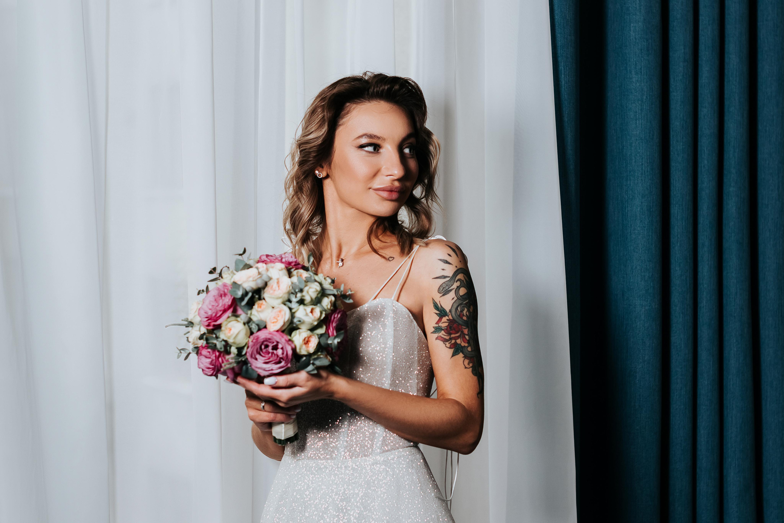 Свадебная фотосессия в гостинице Томь в г. Кемерово