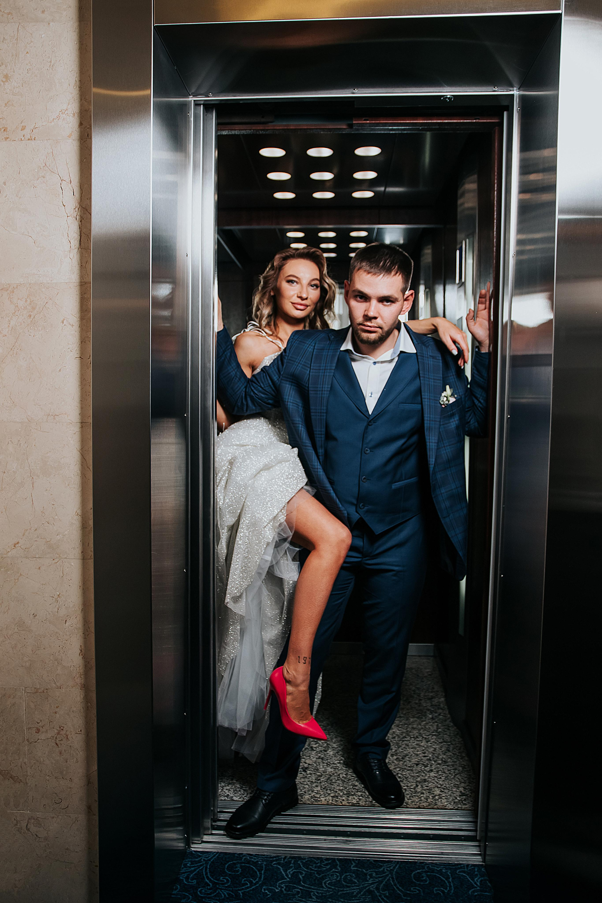 Свадебная фотосессия в гостинице Томь в г. Кемерово