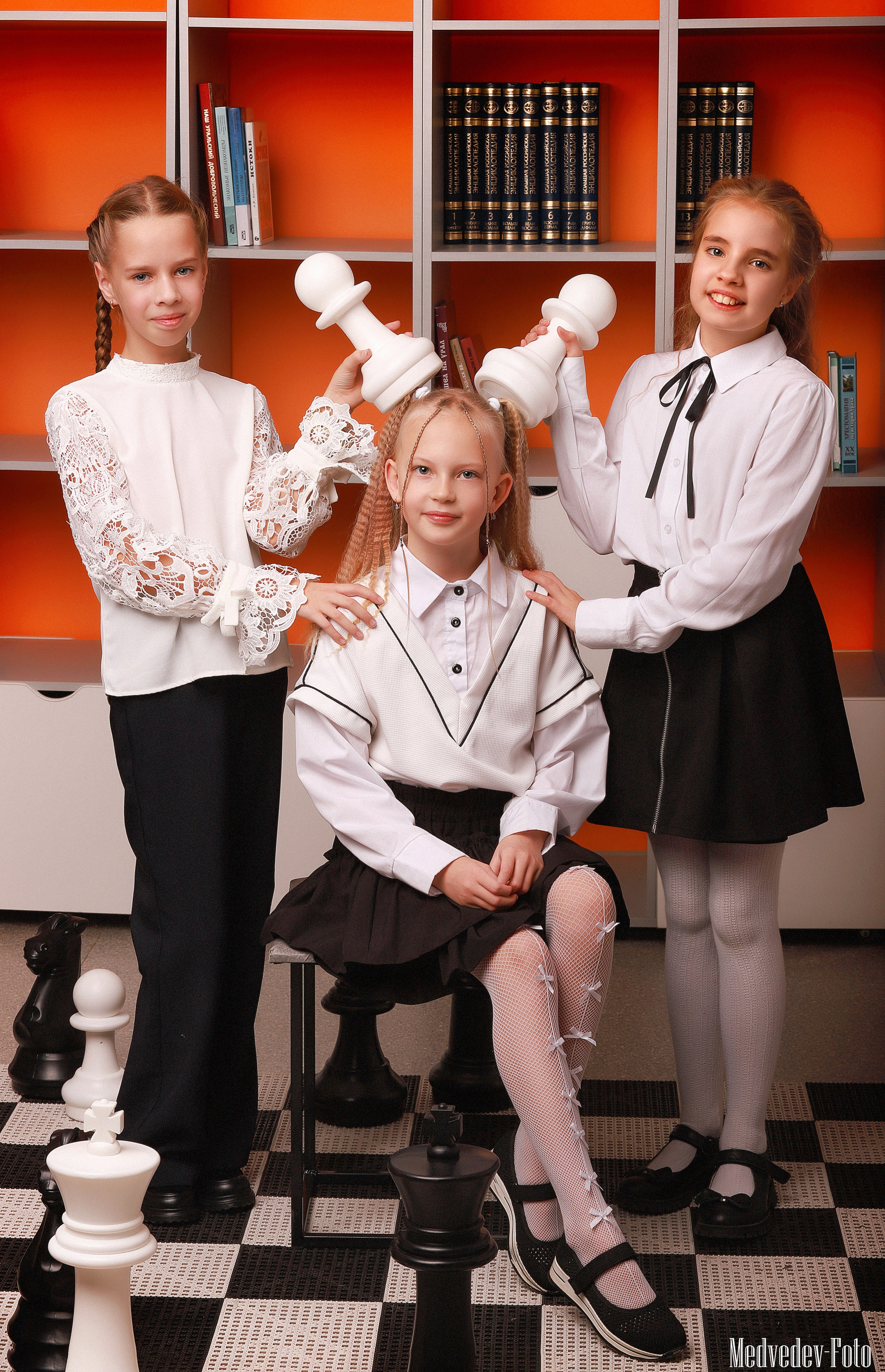 Школьные 1-4 классы. Фотограф города  Краснотурьинска Медведев Михаил