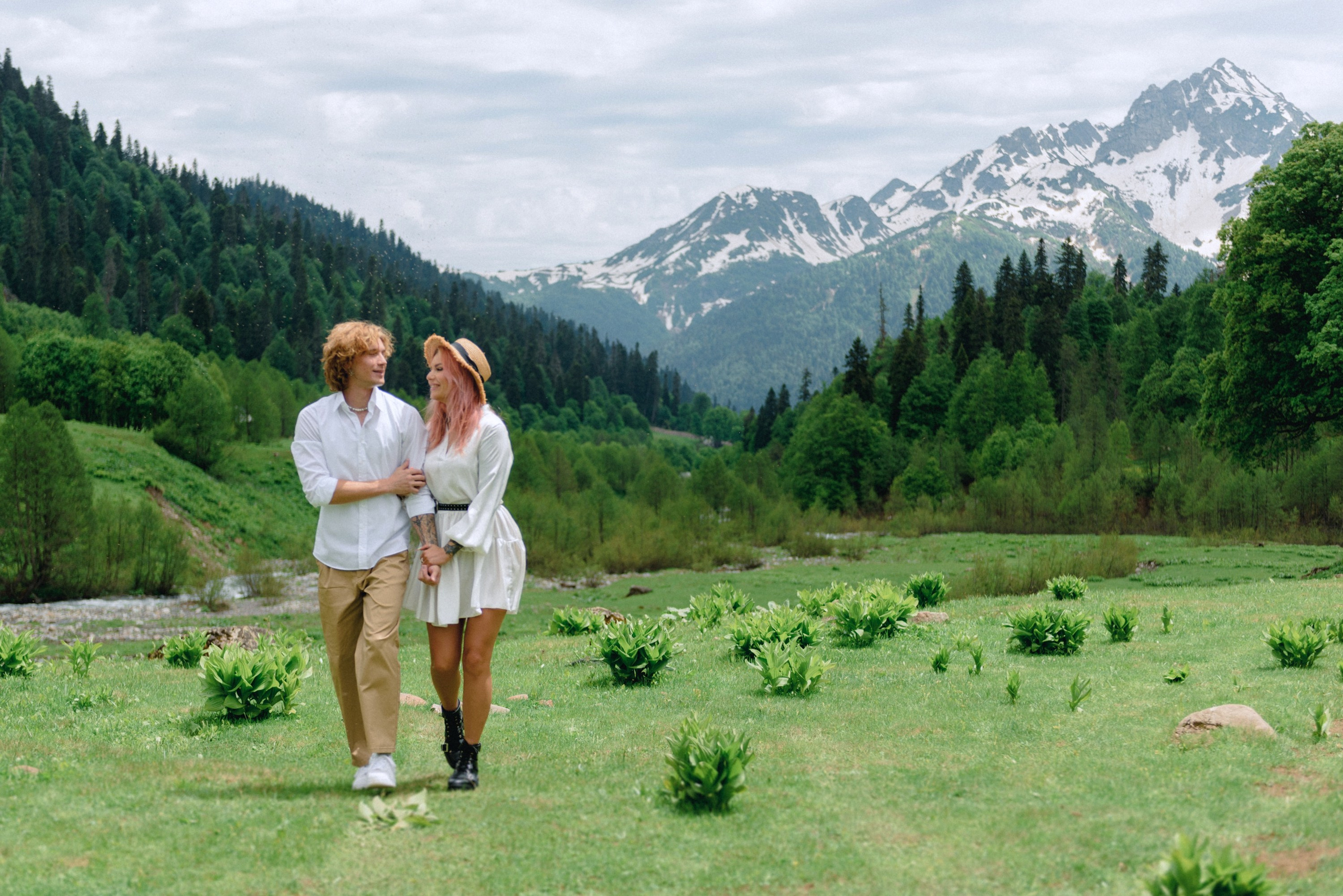 Alpine meadows phototour|The Italian Dolomites Love Story photoshoot. Fedor Lemeshko — Destination Wedding and Family Lifestyle photographer