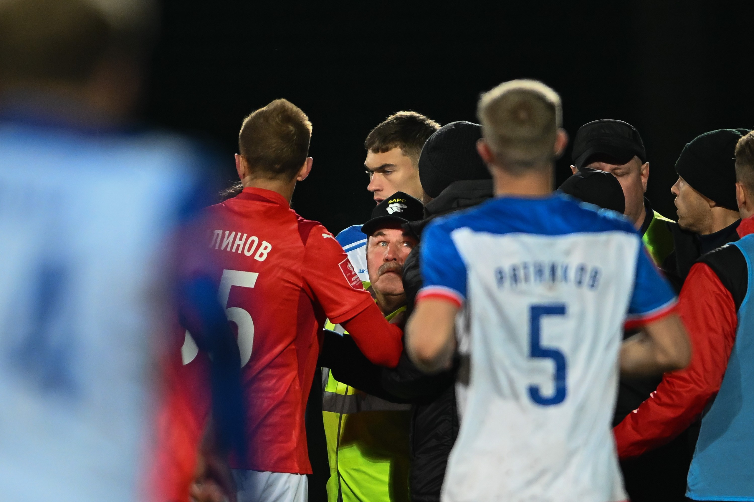 Фотограф на футбол. Спортивный и репортажный фотограф в Казани Вячеслав Сатонин