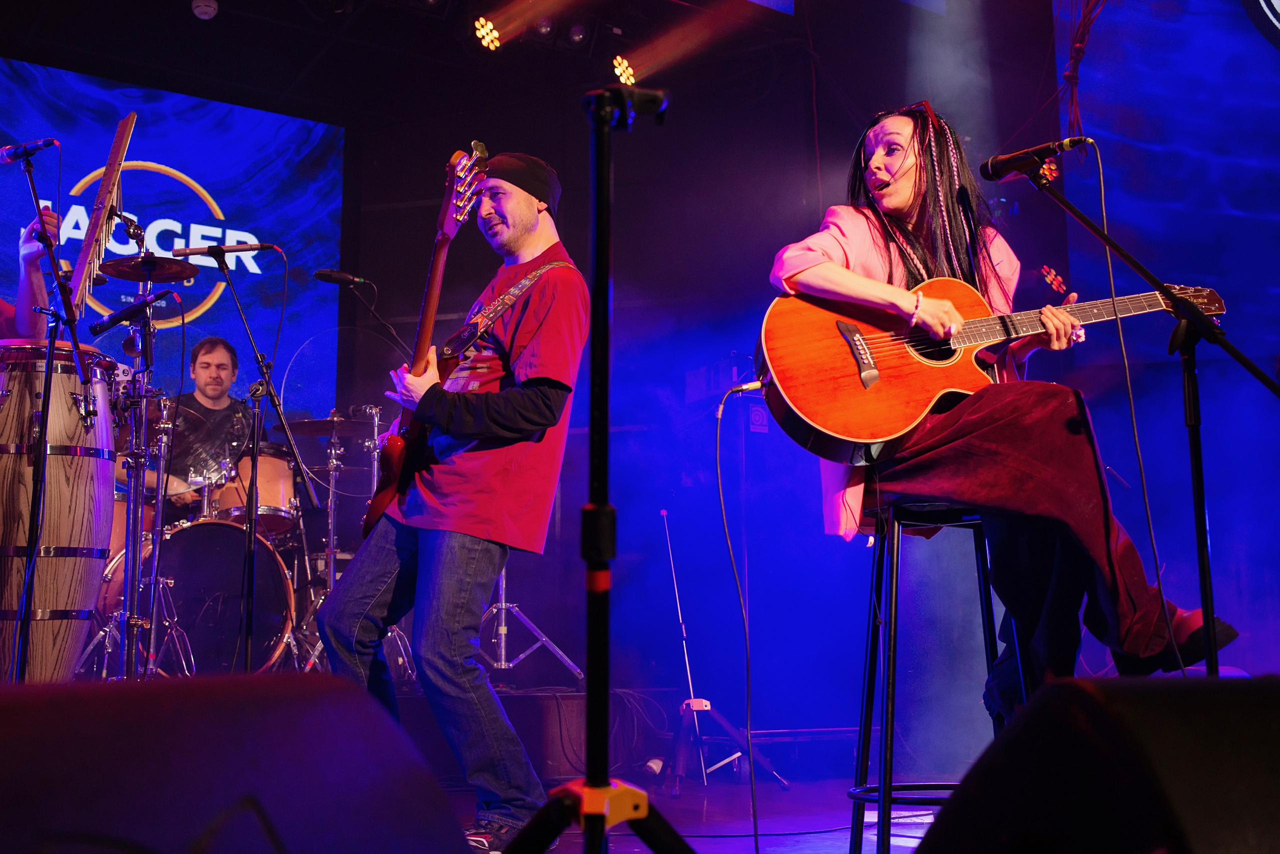 Фотосъемка концерта Маша и Медведи в клубе Jagger СПБ. Портретные фотосессии, контент-съемки, репортаж