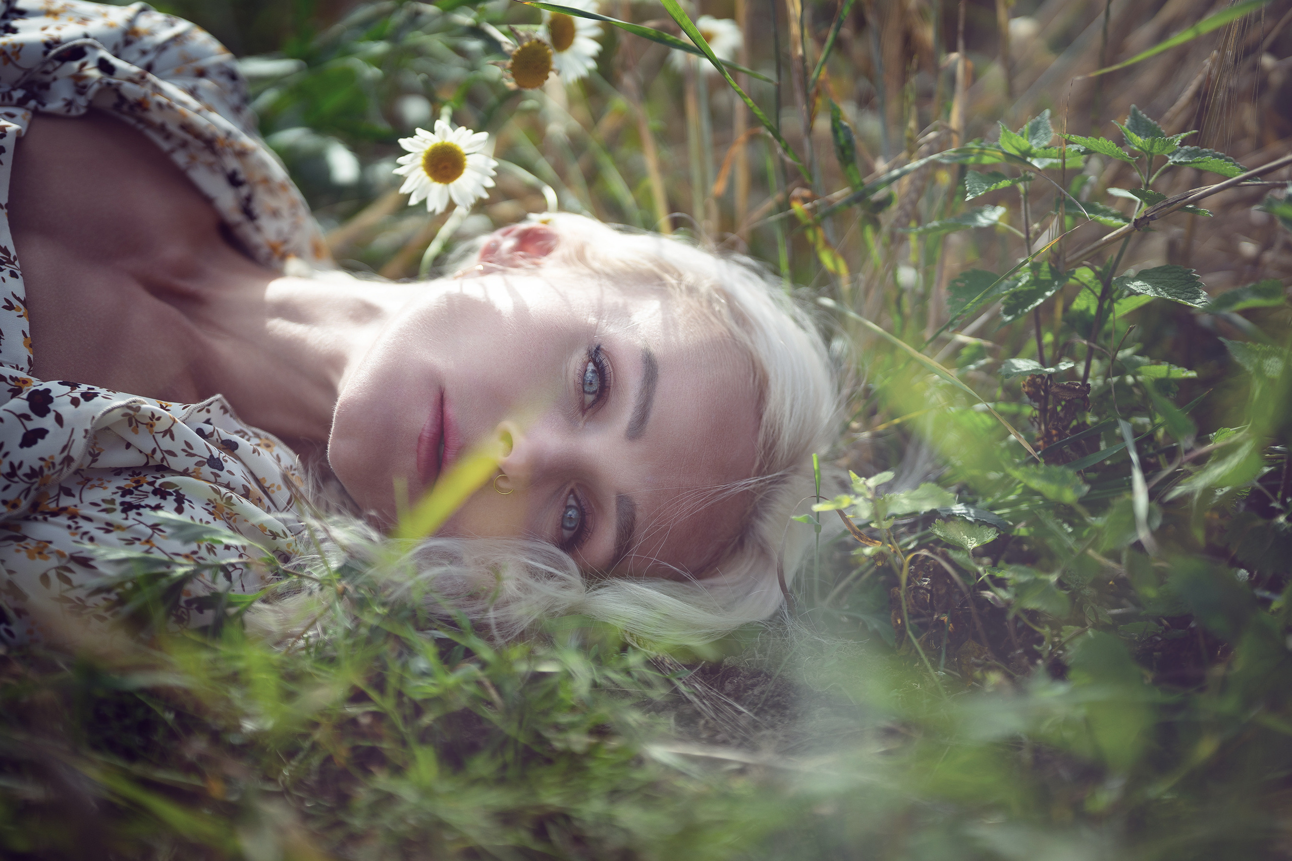 Летняя фотоссесия на речке. Фотограф Шитиков Роман, Roman Rabbit. Роман Шитиков —свадебный, семейный фотограф в Санкт-Петербурге