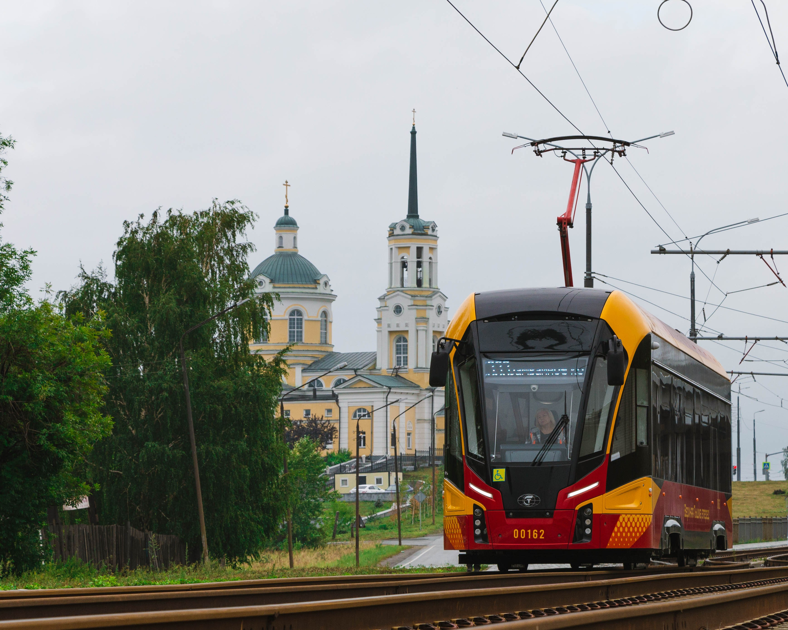 Трамвай Екатеринбург - Верхняя Пышма. 333. 71-911ЕМ «Львёнок»