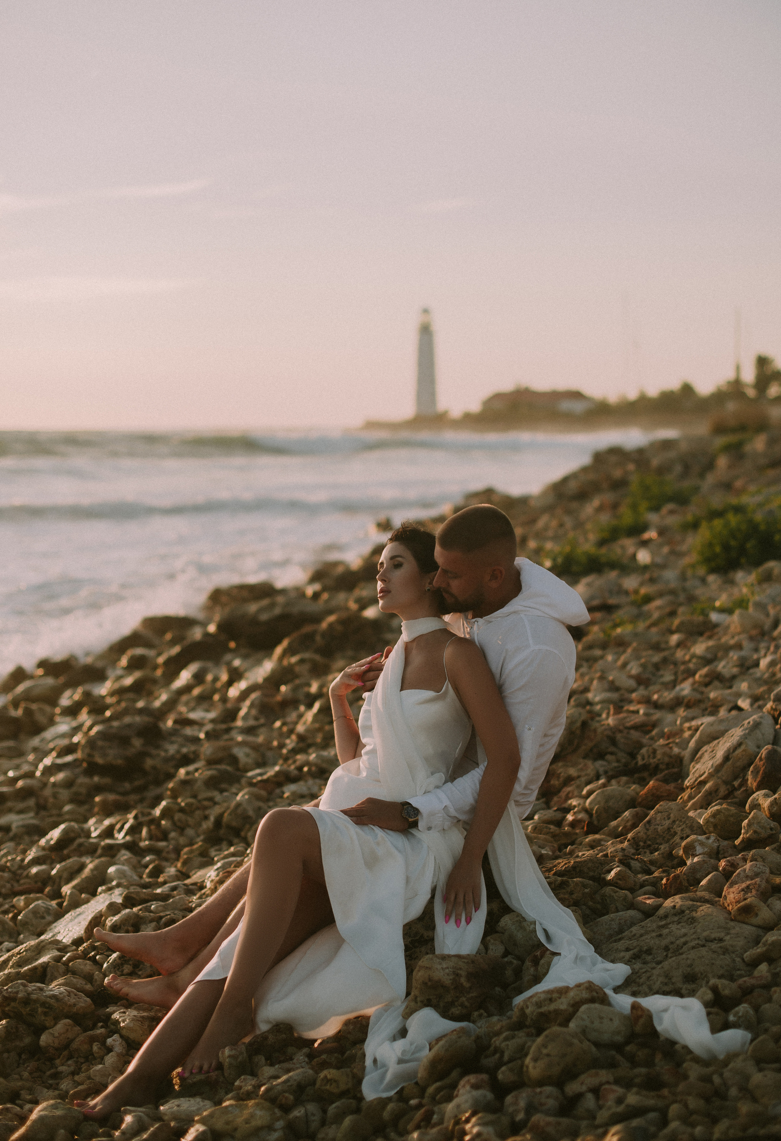 Казачья бухта. закат для двоих. Свадебный, женский, семейный фотограф в Севастополе Юлия Мошенко