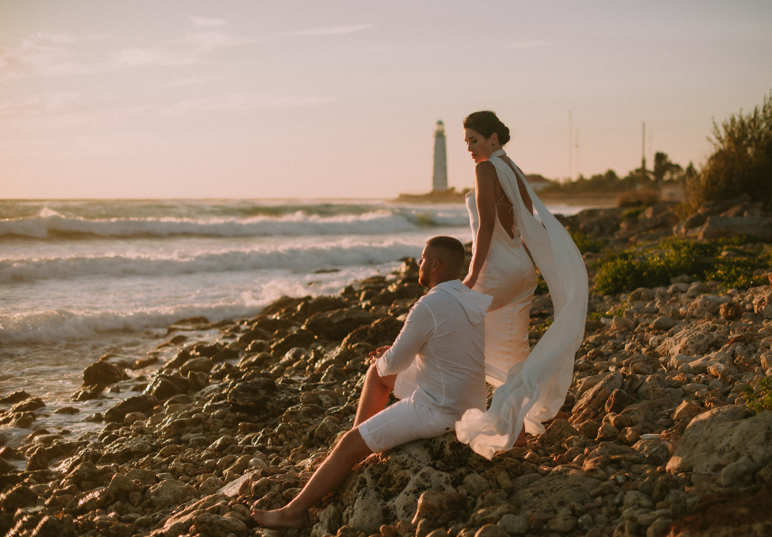 Казачья бухта. закат для двоих. Свадебный, женский, семейный фотограф в Севастополе Юлия Мошенко
