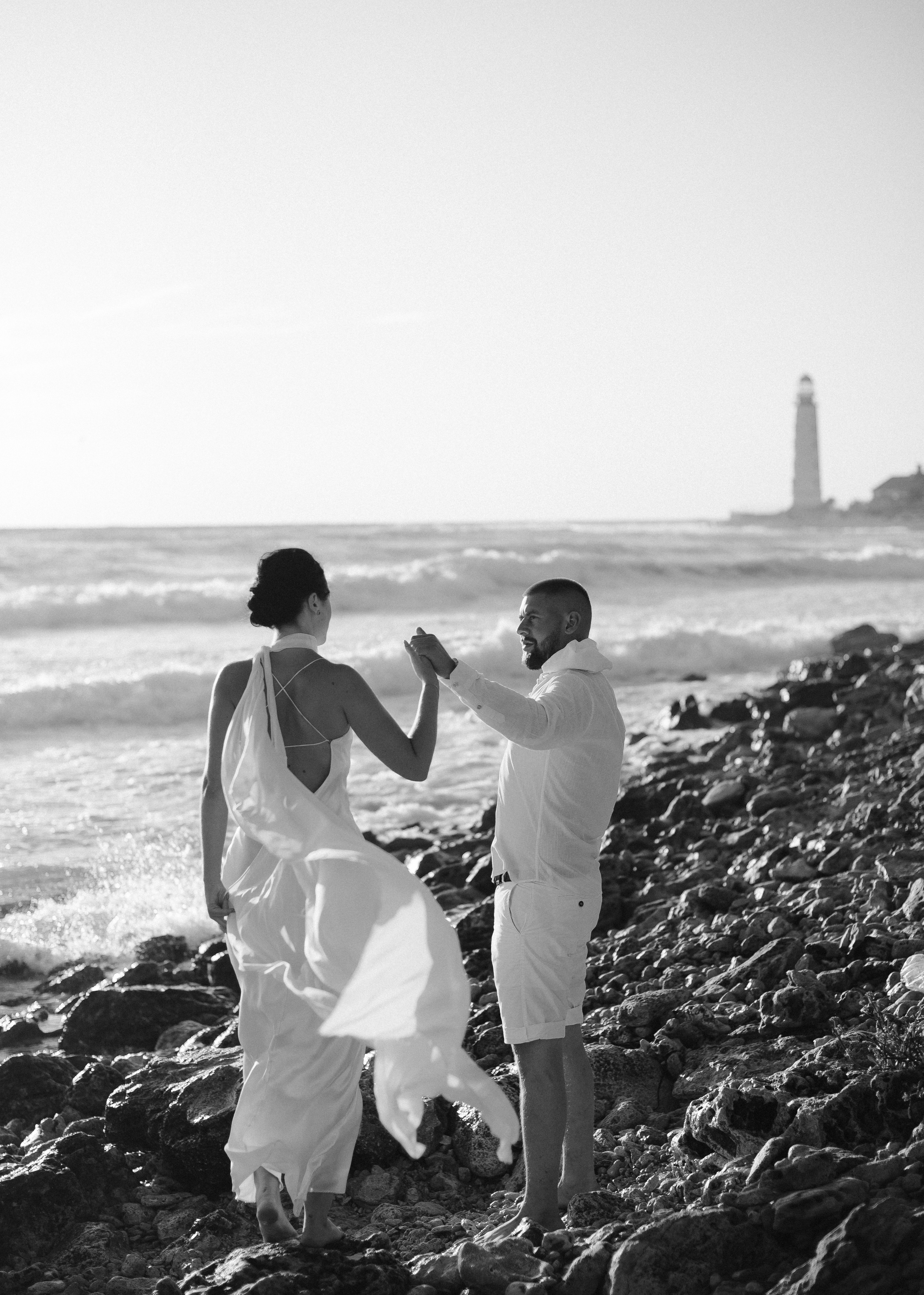 Казачья бухта. закат для двоих. Свадебный, женский, семейный фотограф в Севастополе Юлия Мошенко