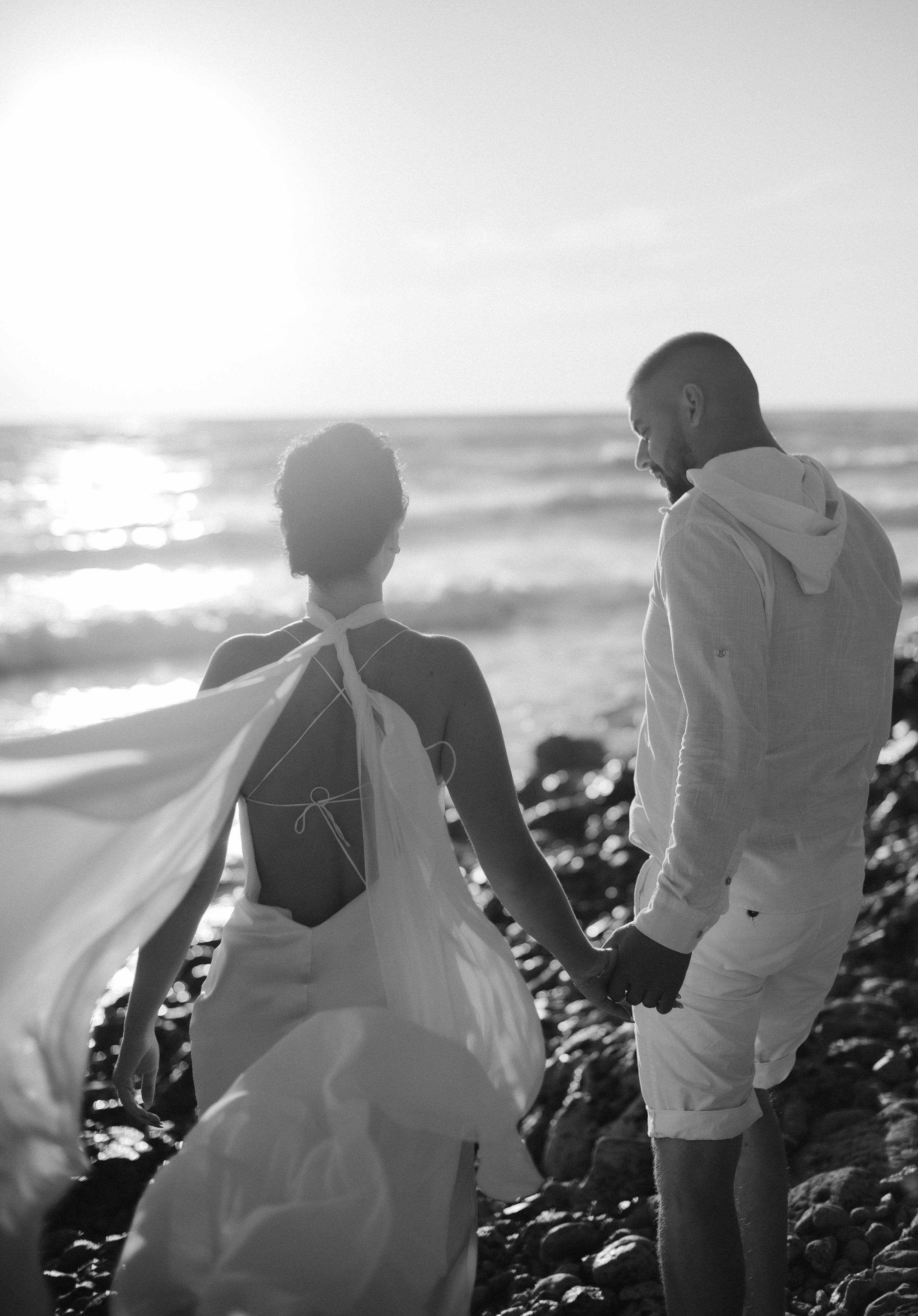 Казачья бухта. закат для двоих. Свадебный, женский, семейный фотограф в Севастополе Юлия Мошенко