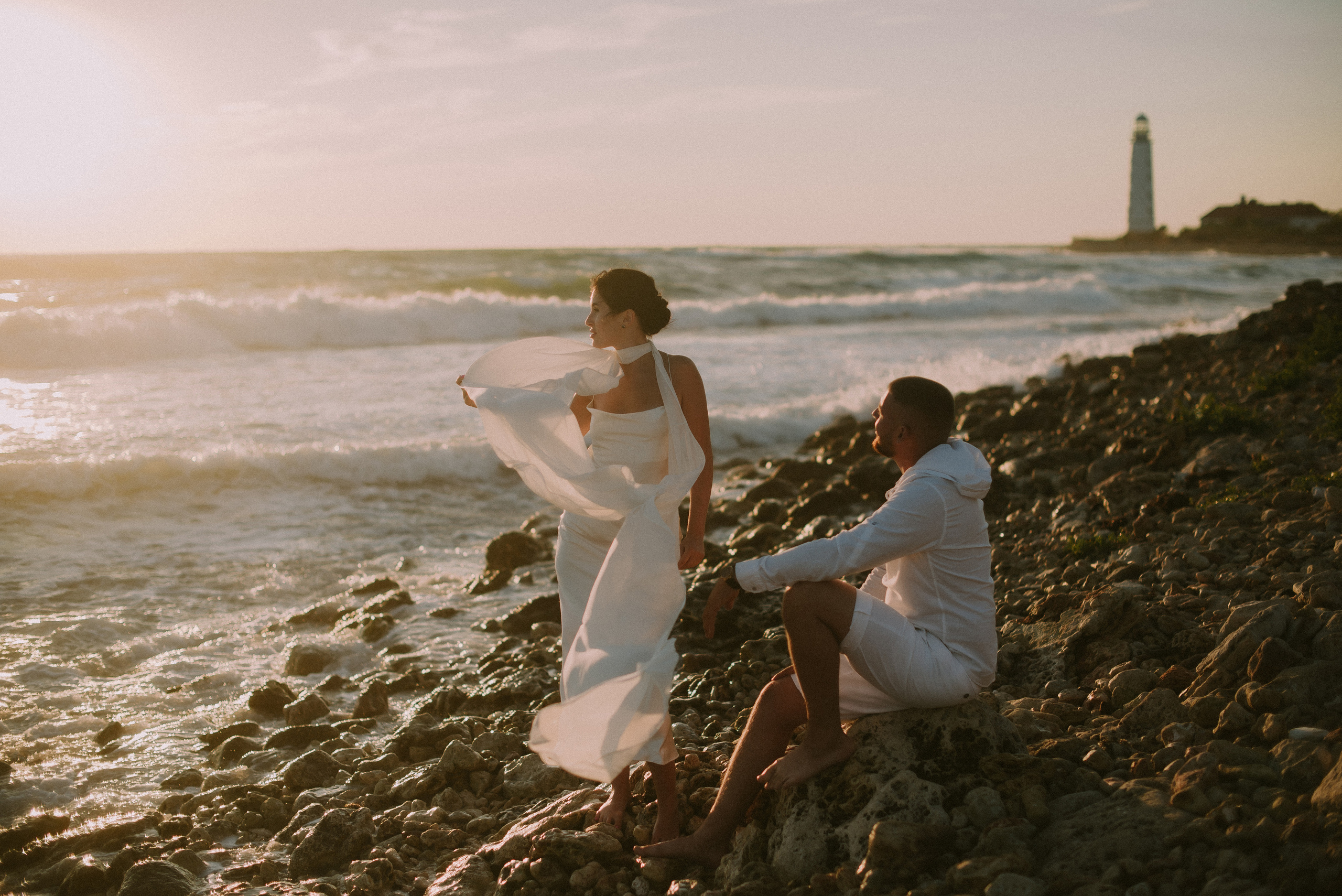 Казачья бухта. закат для двоих. Свадебный, женский, семейный фотограф в Севастополе Юлия Мошенко