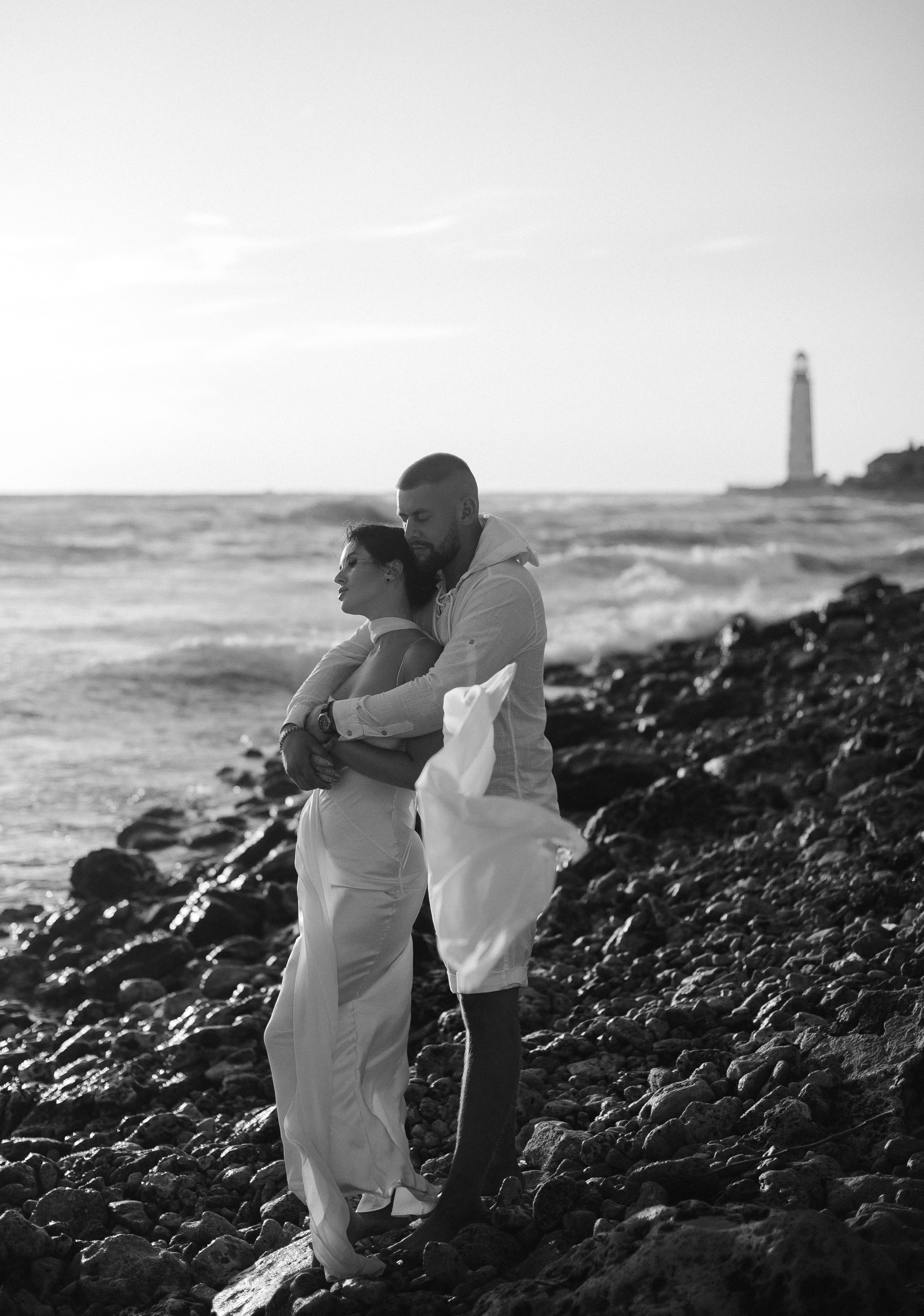 Казачья бухта. закат для двоих. Свадебный, женский, семейный фотограф в Севастополе Юлия Мошенко