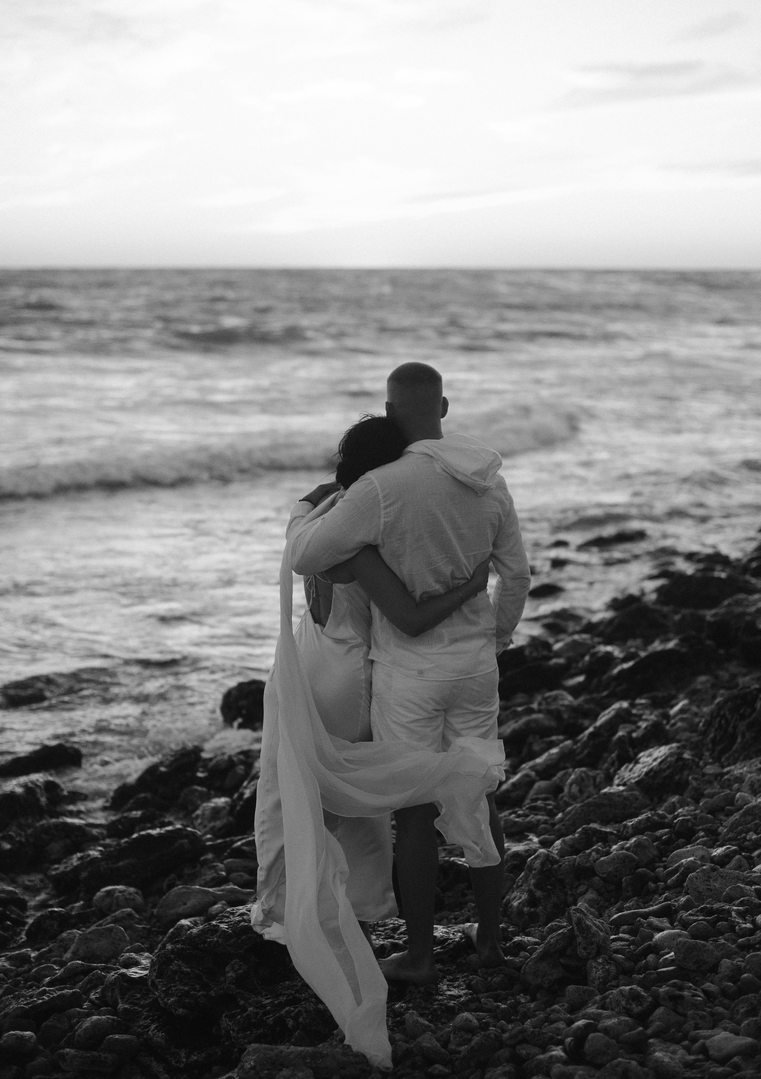 Казачья бухта. закат для двоих. Свадебный, женский, семейный фотограф в Севастополе Юлия Мошенко