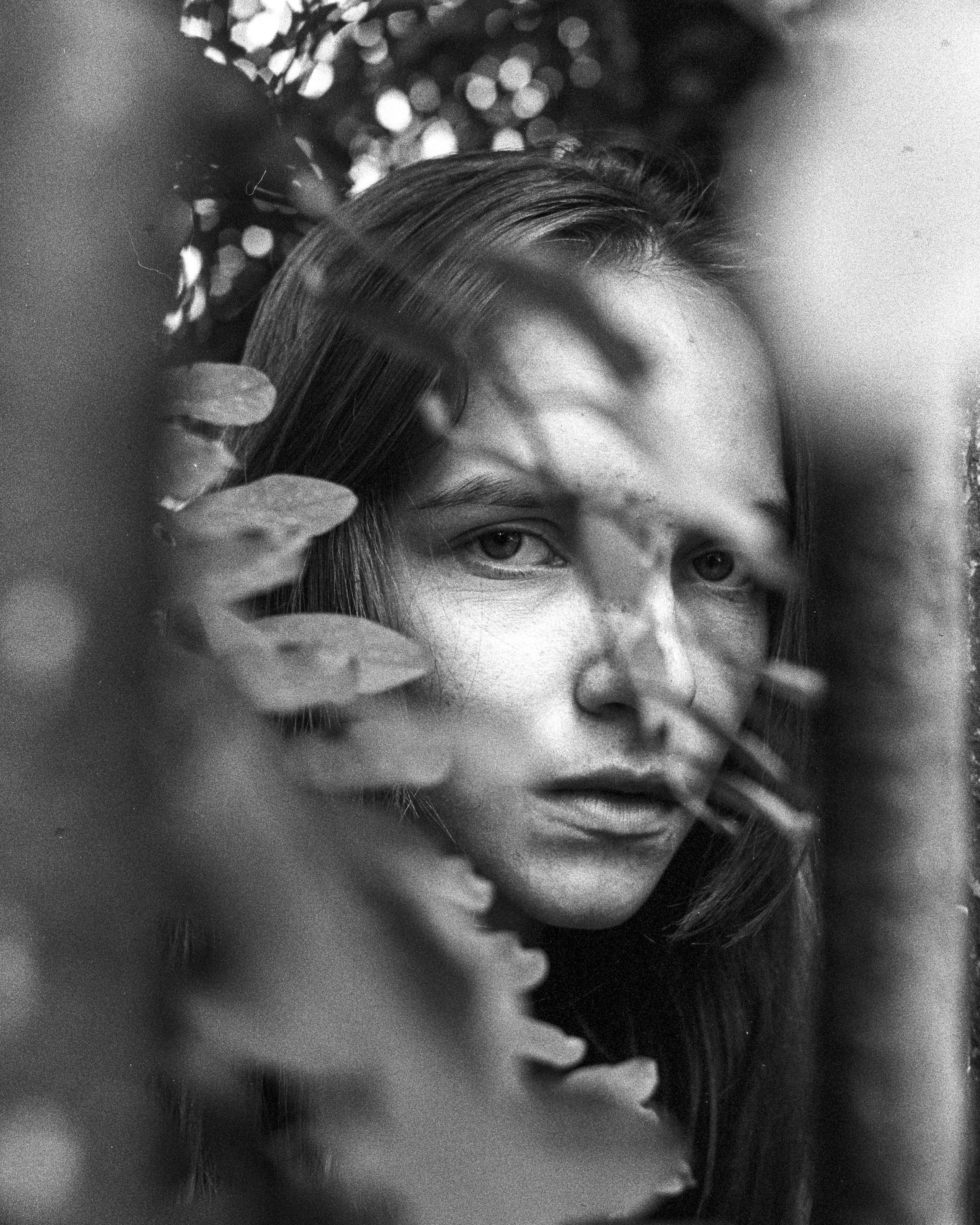 Авторские портреты на пленку. Портретный фотограф Минск Портнов Павел