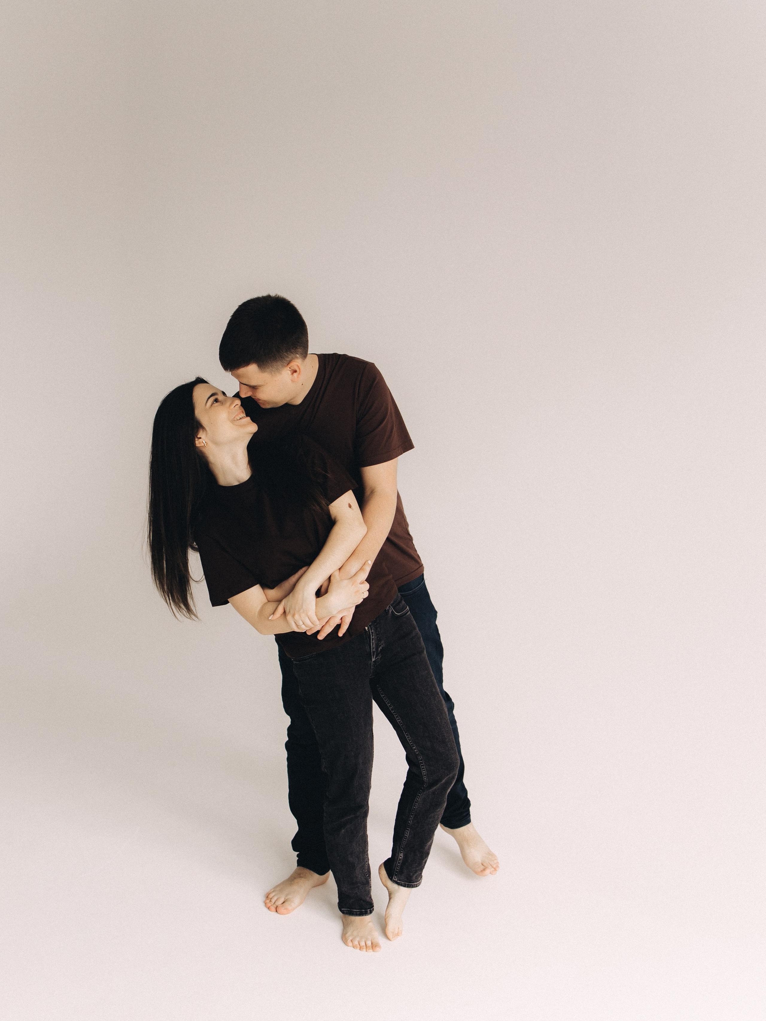 Захар и Галя. Минимализм. Семейный фотограф в Краснодаре Храмова Анна