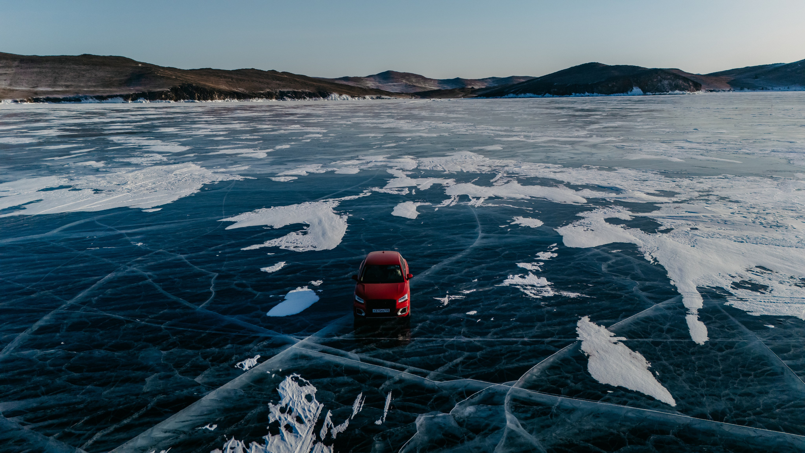 Audi Q2. Фотограф, видеограф и пилот дрона на Байкале