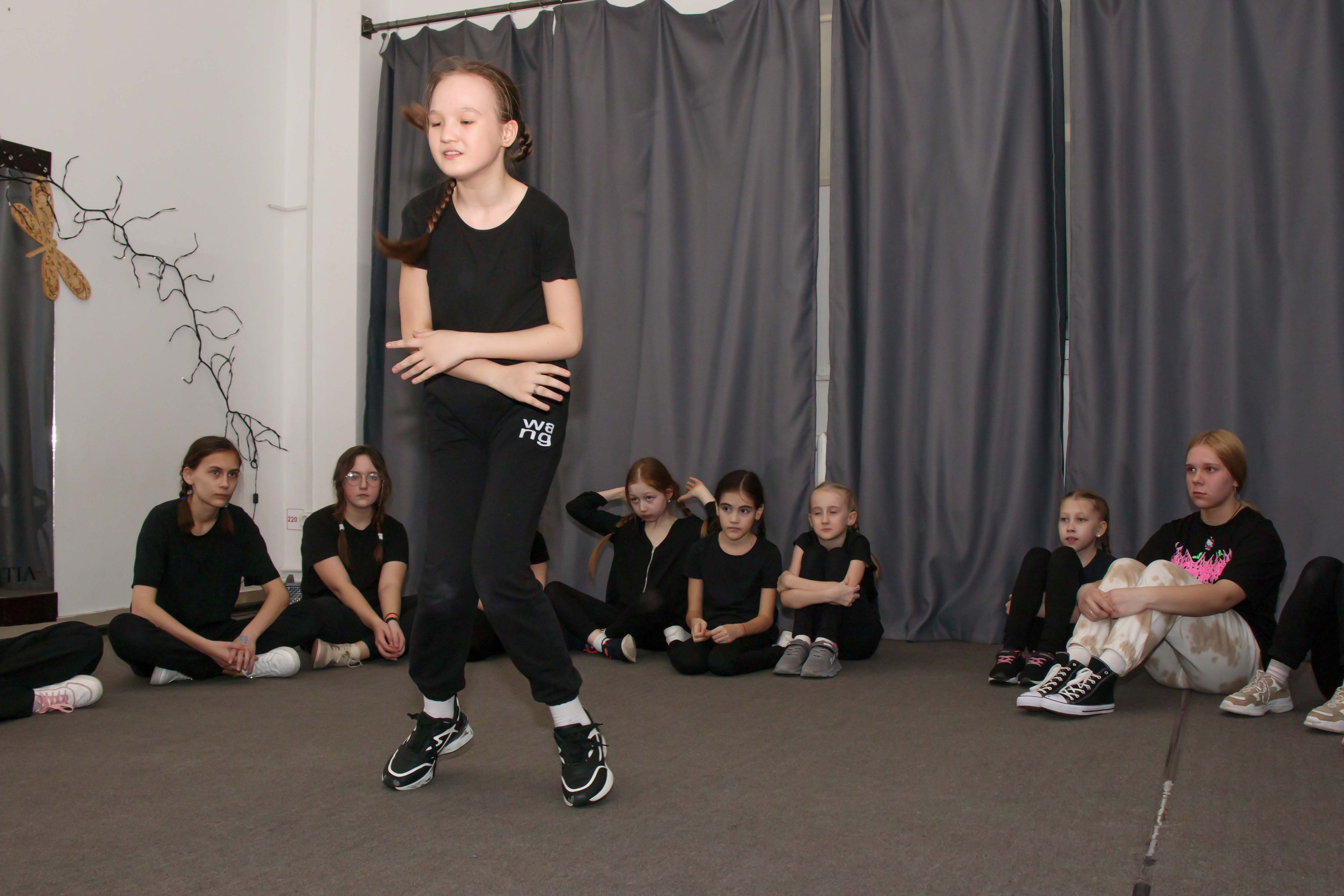 Тренировка в танц. школе. Репортажный Фотограф