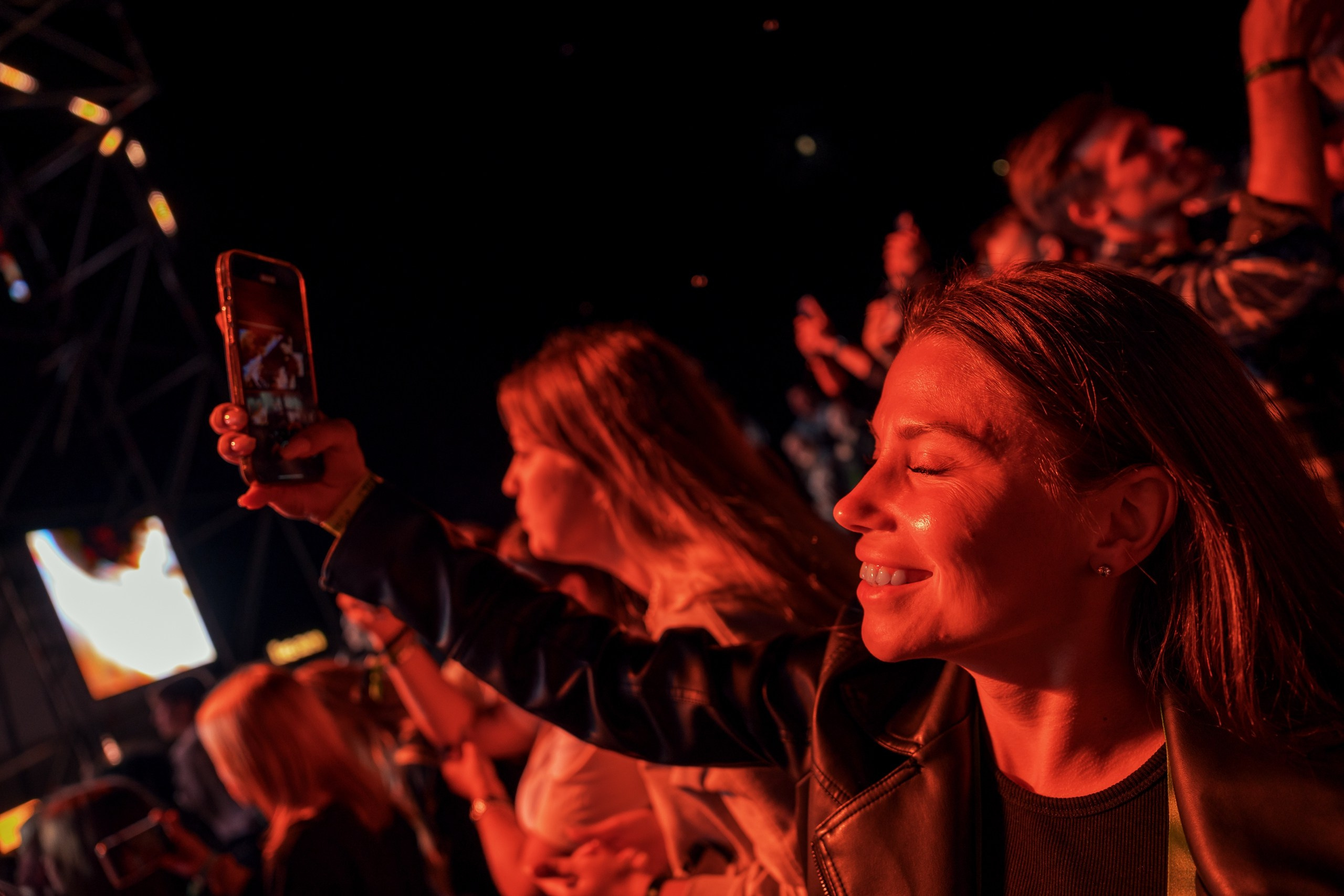 ПАРИ ФЕСТ. Sunnyman